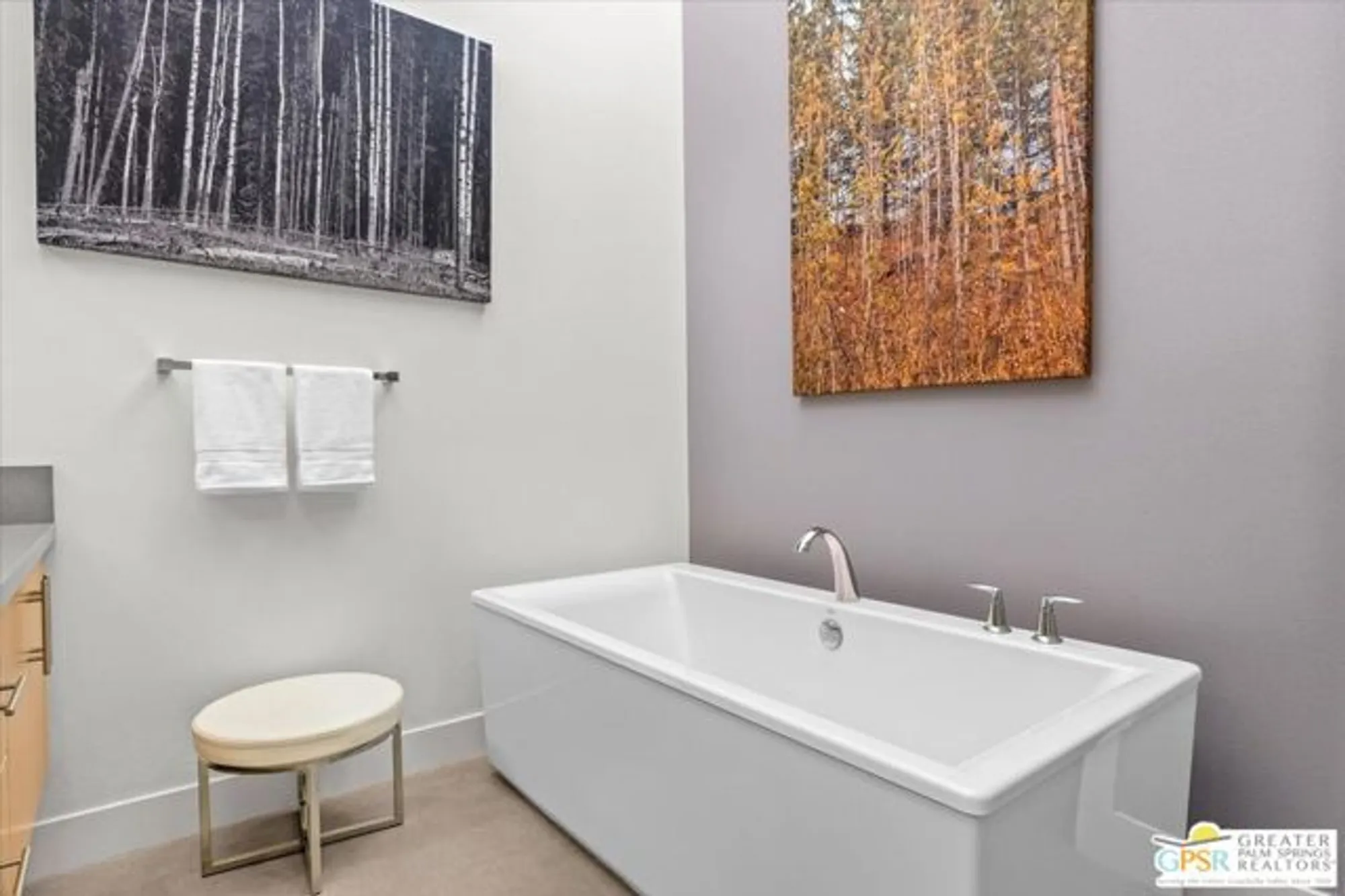 Property Slideshow image 18 of 55 | 4201 amber ln, Palm Springs, CA, 92262