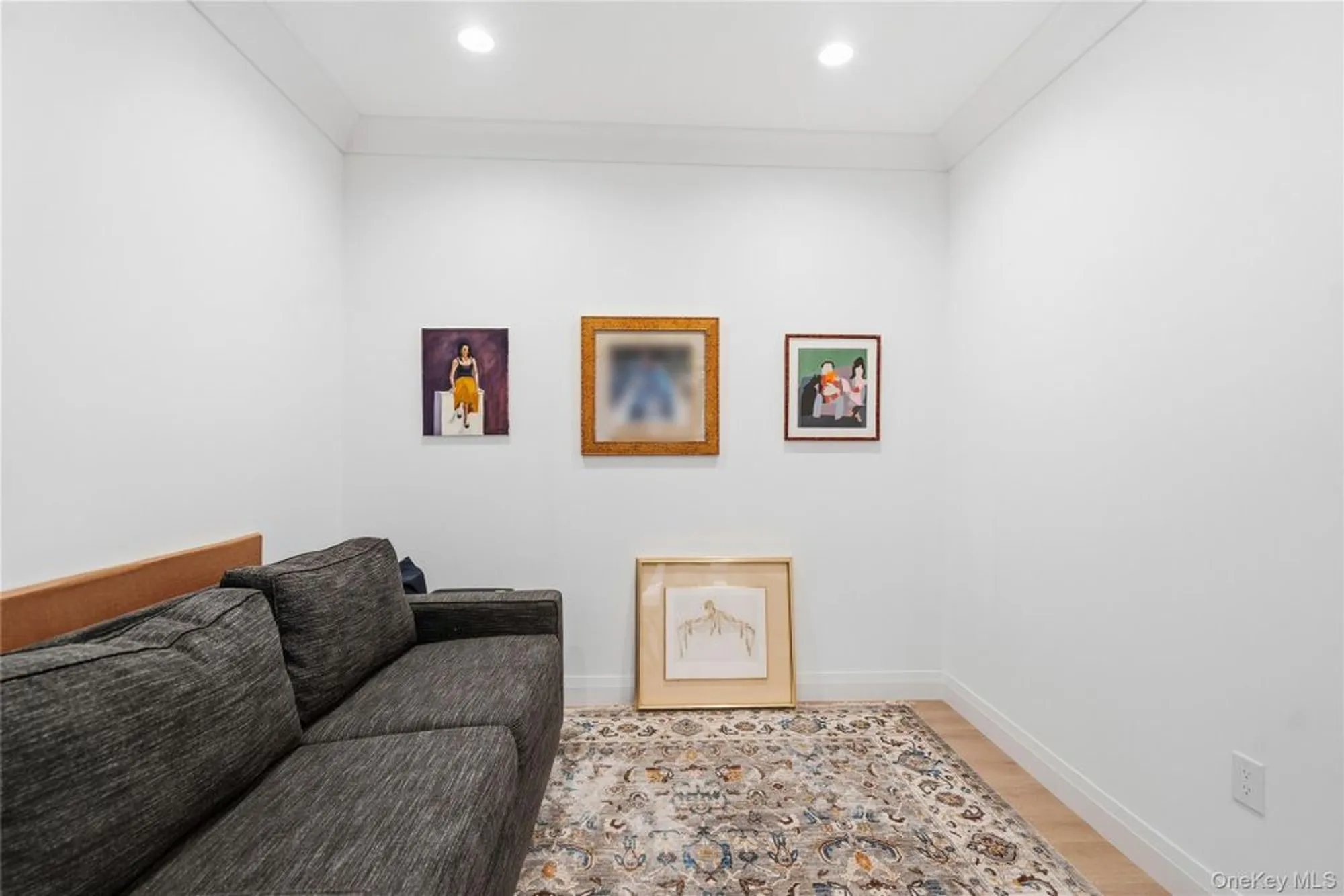 Property Slideshow image 17 of 29 | 86202 spruce pond cir # 744, Plainview, NY, 11803