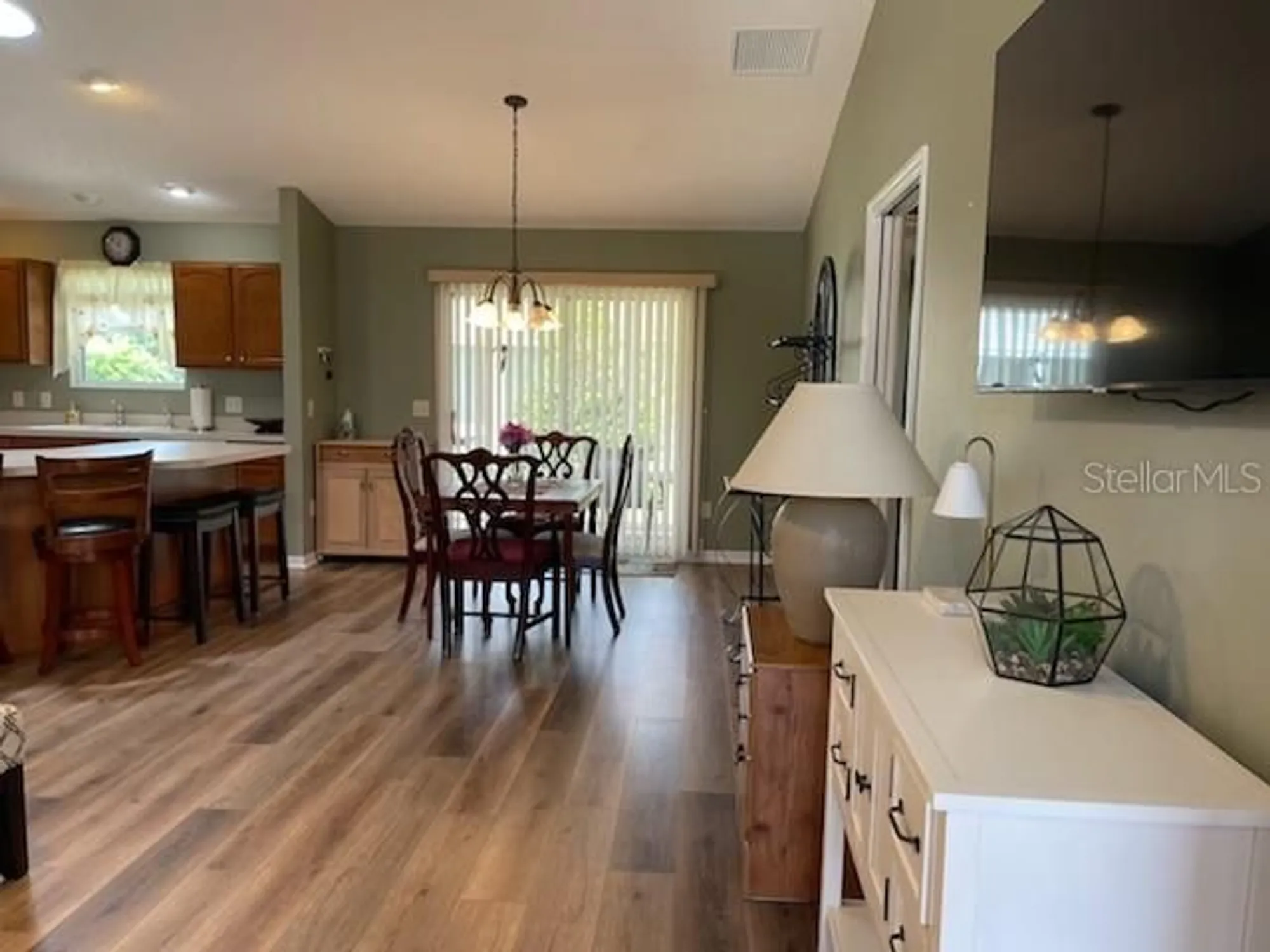 Property Slideshow image 7 of 26 | 1723 banberry run, The Villages, FL, 32162