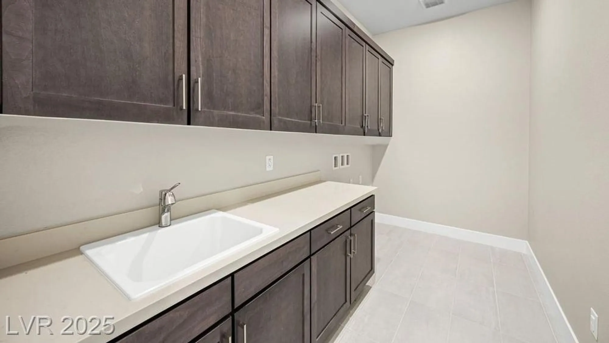 Property Slideshow image 40 of 56 | 235 paraggi bay dr, Henderson, NV, 89011