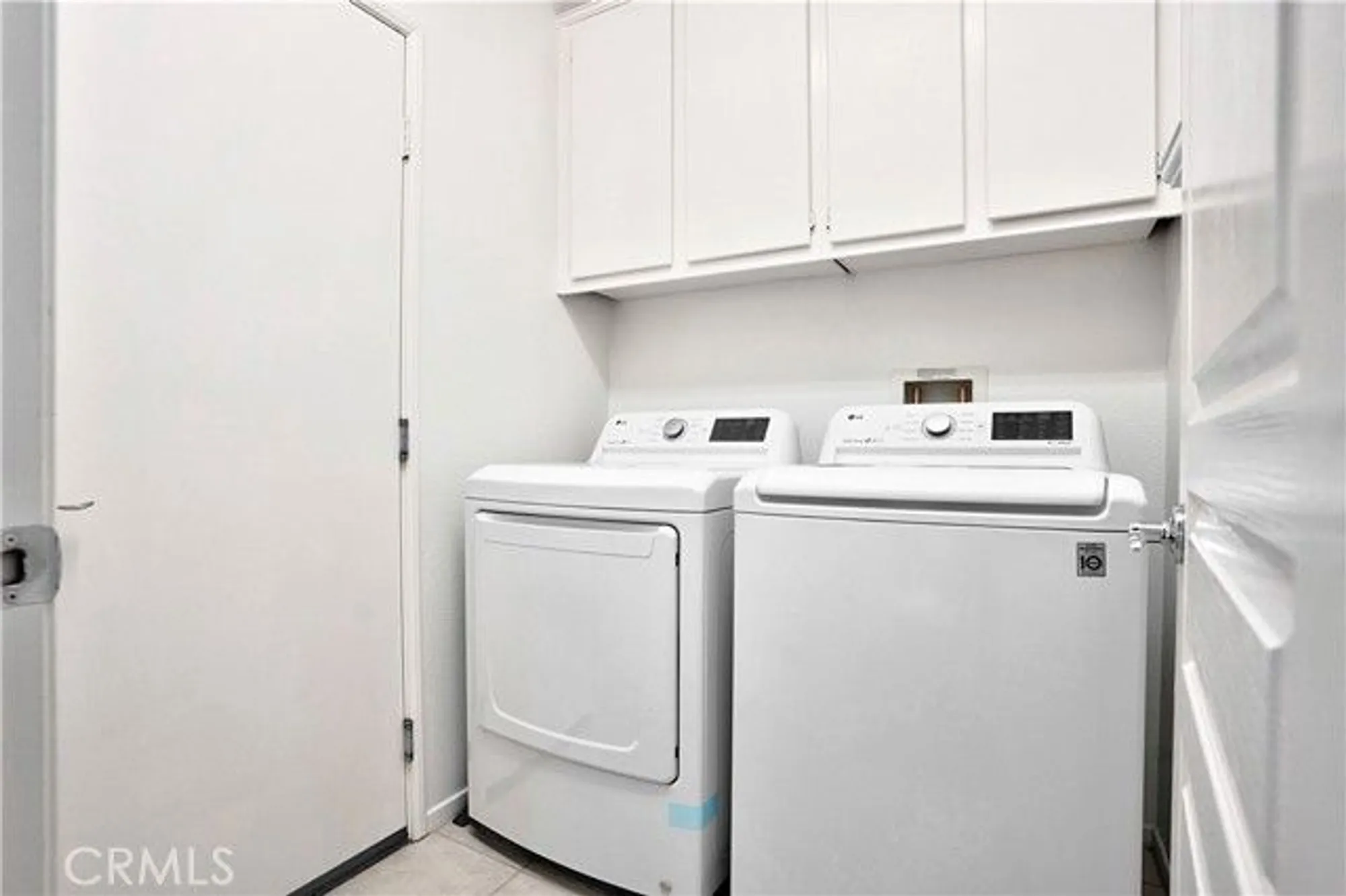 Property Slideshow image 14 of 39 | 8160 doral ln, Hemet, CA, 92545