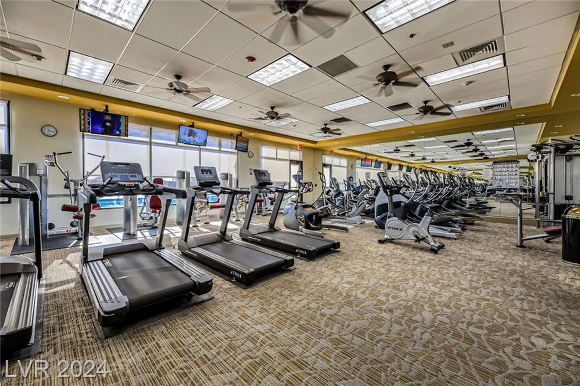 Property Slideshow image 29 of 32 | 3306 american mustang ct, Las Vegas, NV, 89122