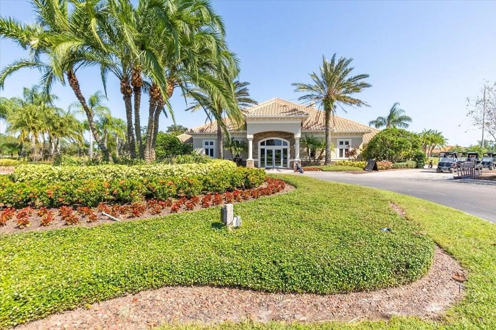 Property Slideshow image 82 of 90 | 568 luna bella ln, New Smyrna Beach, FL, 32168