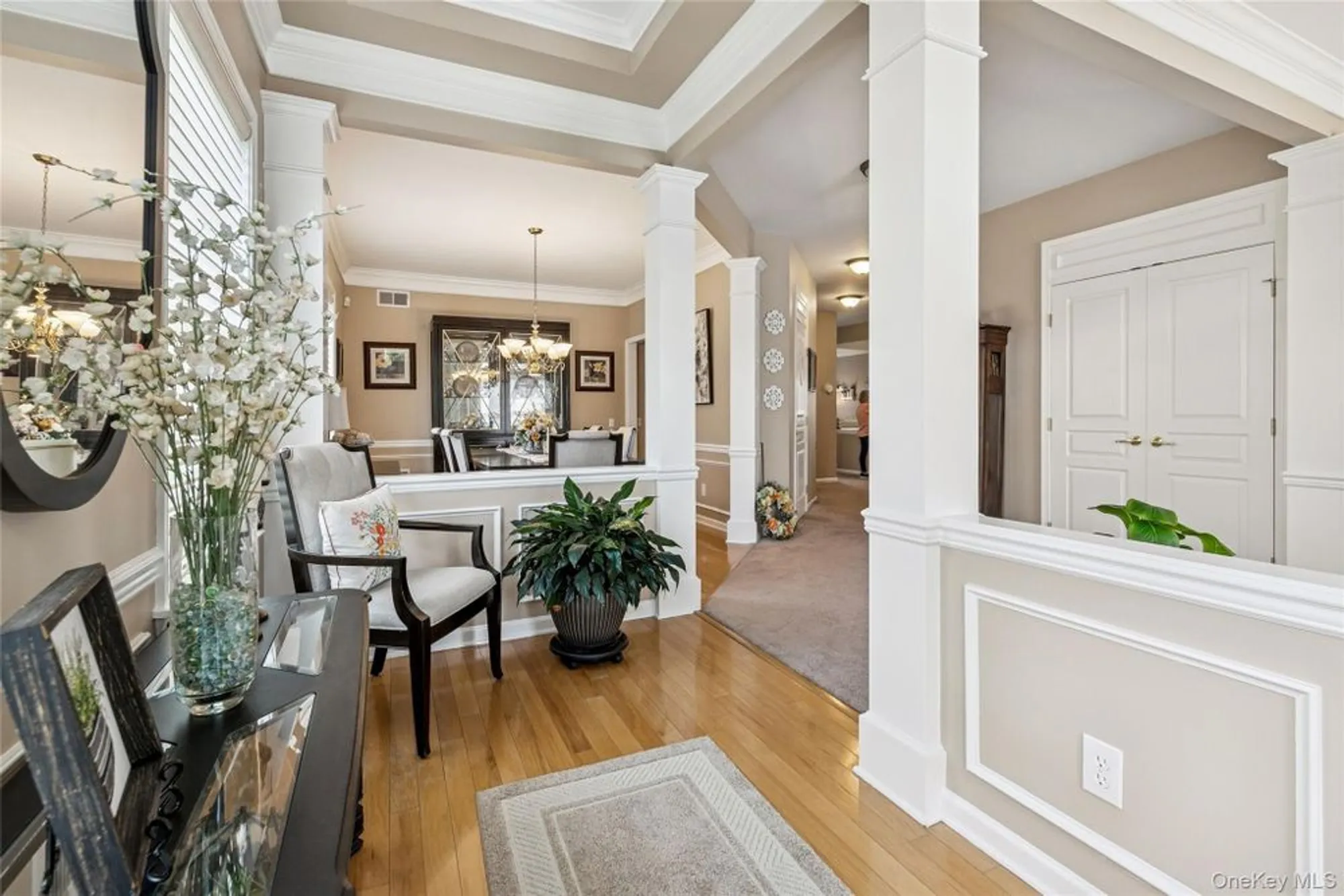 Property Slideshow image 6 of 40 | 25 louden loop, Mount Sinai, NY, 11766