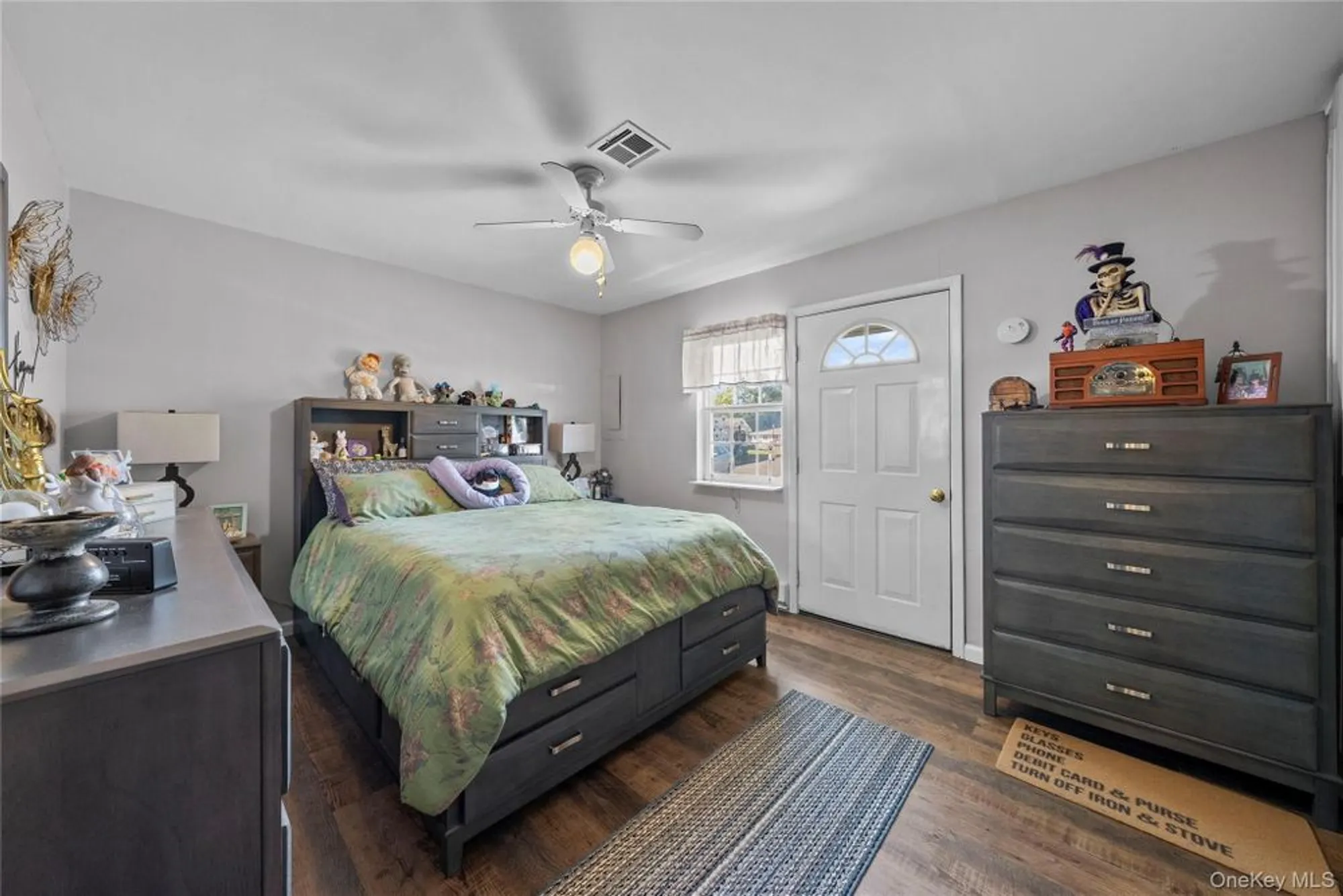 Property Slideshow image 4 of 20 | 227 blackpool ct d, Ridge, NY, 11961