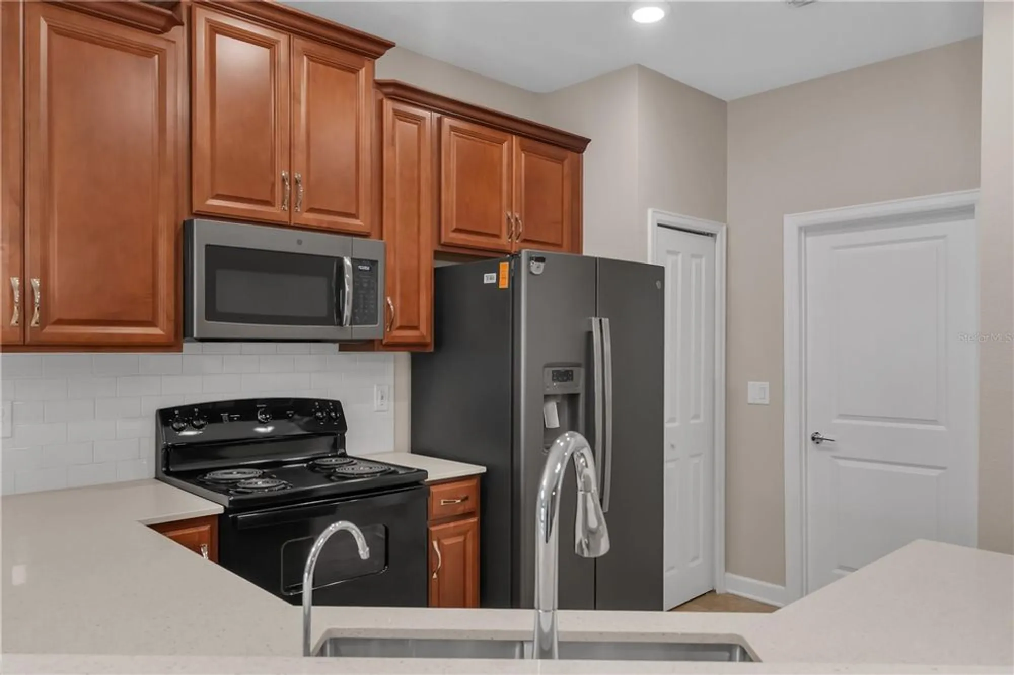 Property Slideshow image 12 of 46 | 2825 attwater loop, Winter Haven, FL, 33884