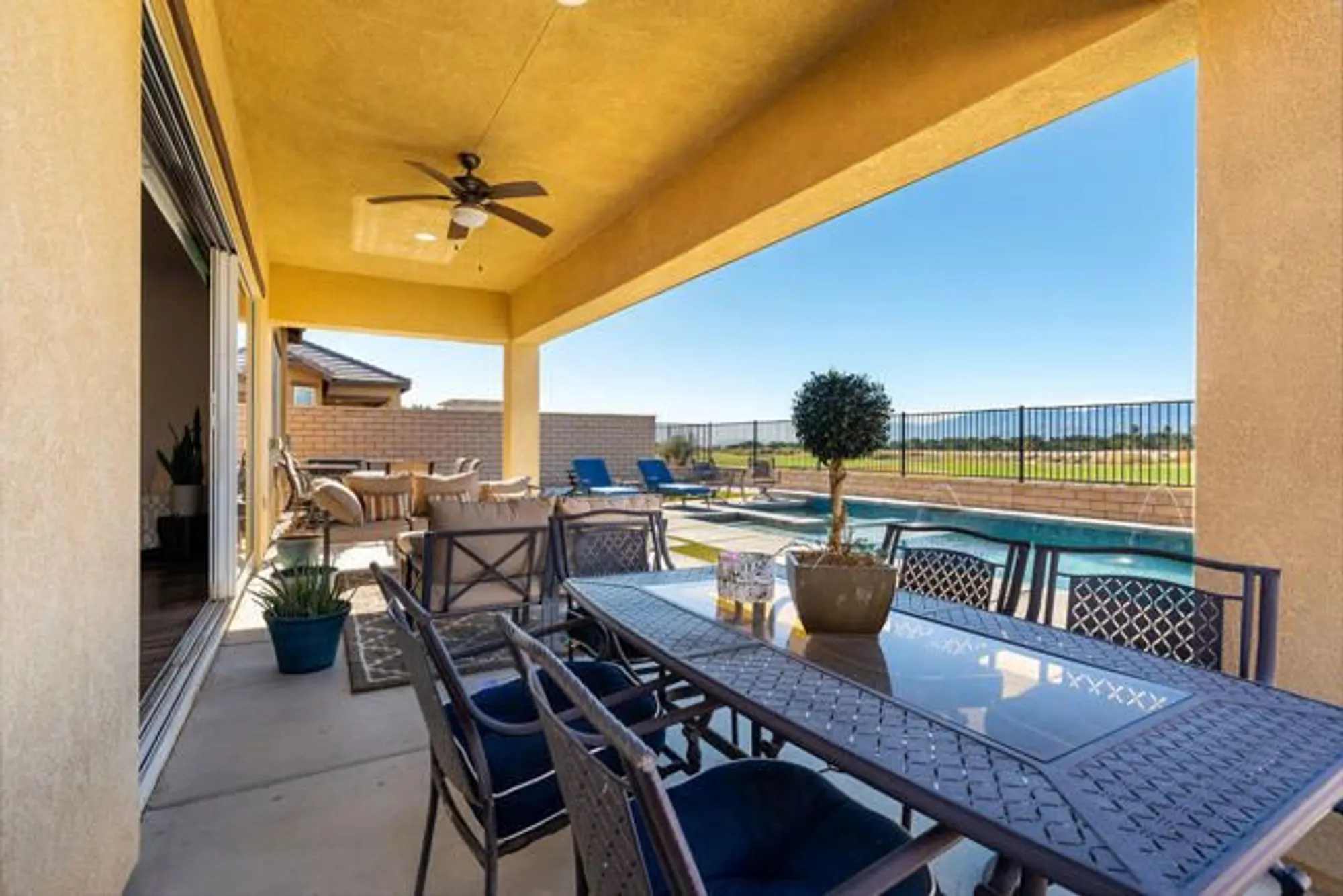 Property Slideshow image 37 of 72 | 85115 stazzano pl, Indio, CA, 92203