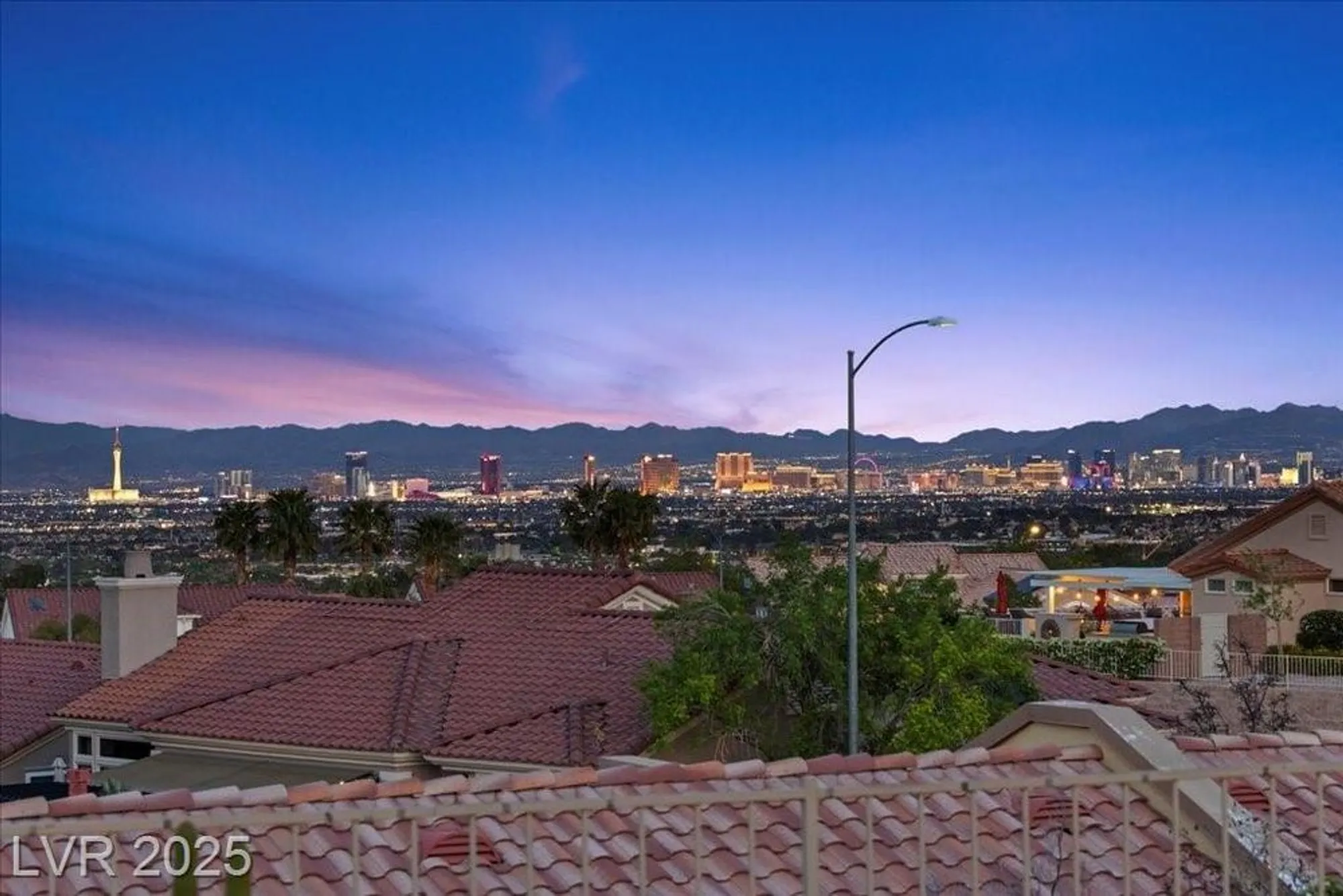 Property Slideshow image 57 of 78 | 2508 faiss dr, Las Vegas, NV, 89134