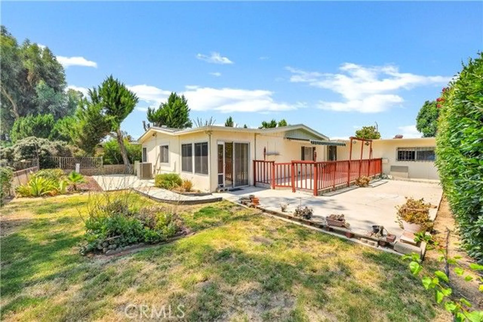 Property Slideshow image 38 of 54 | 1272 brentwood way, Hemet, CA, 92545