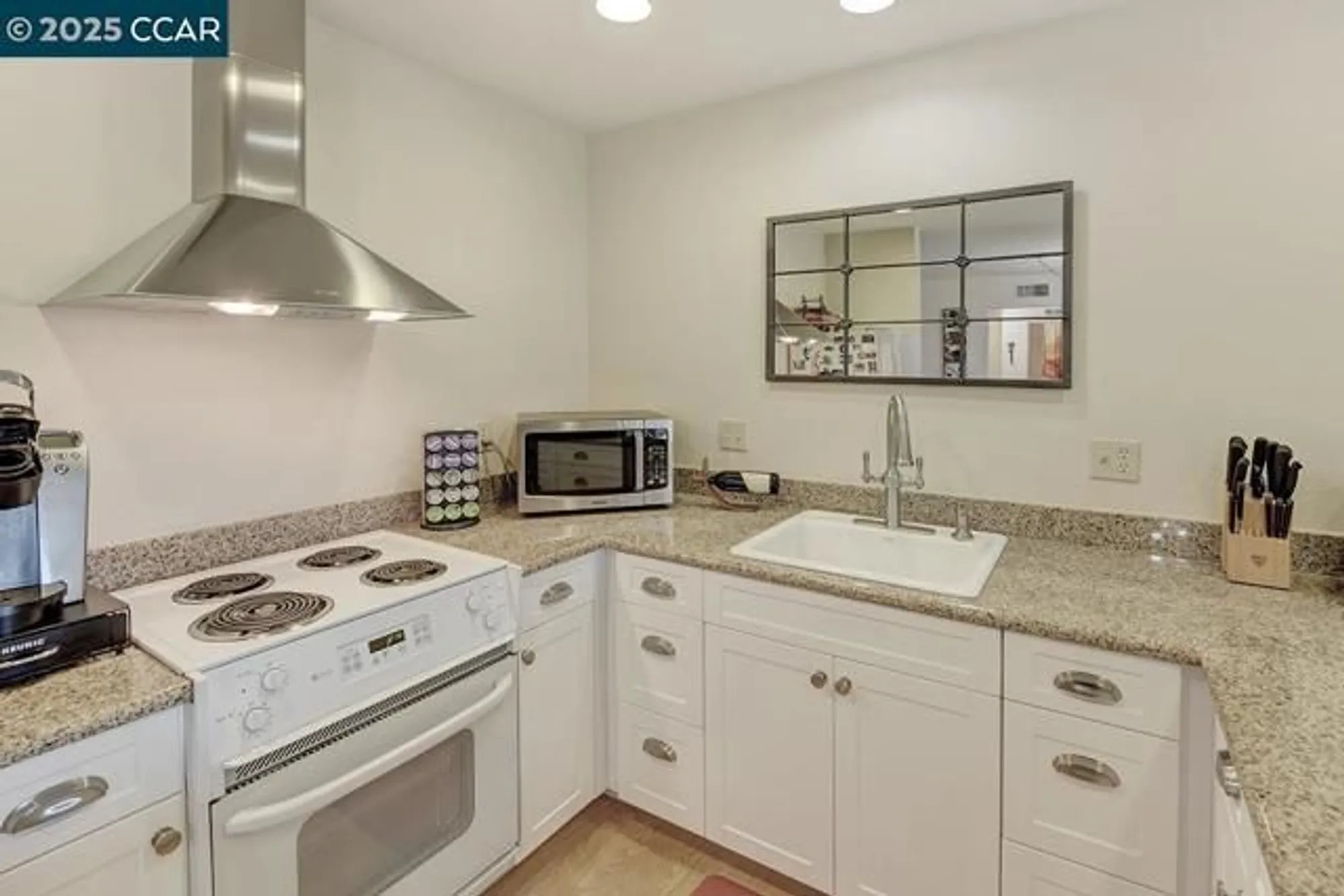 Property Slideshow image 20 of 48 | 2148 golden rain rd apt 1, Walnut Creek, CA, 94595
