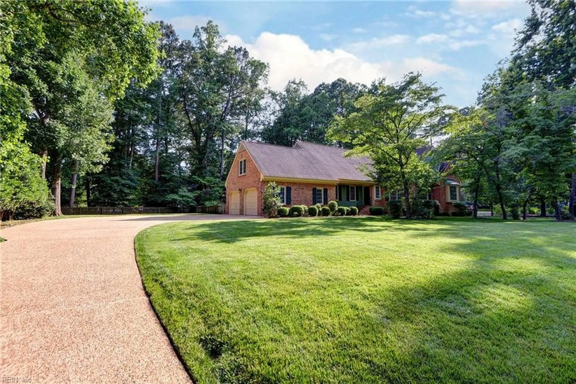 Property Slideshow image 3 of 49 | 207 william barksdale, Williamsburg, VA, 23185