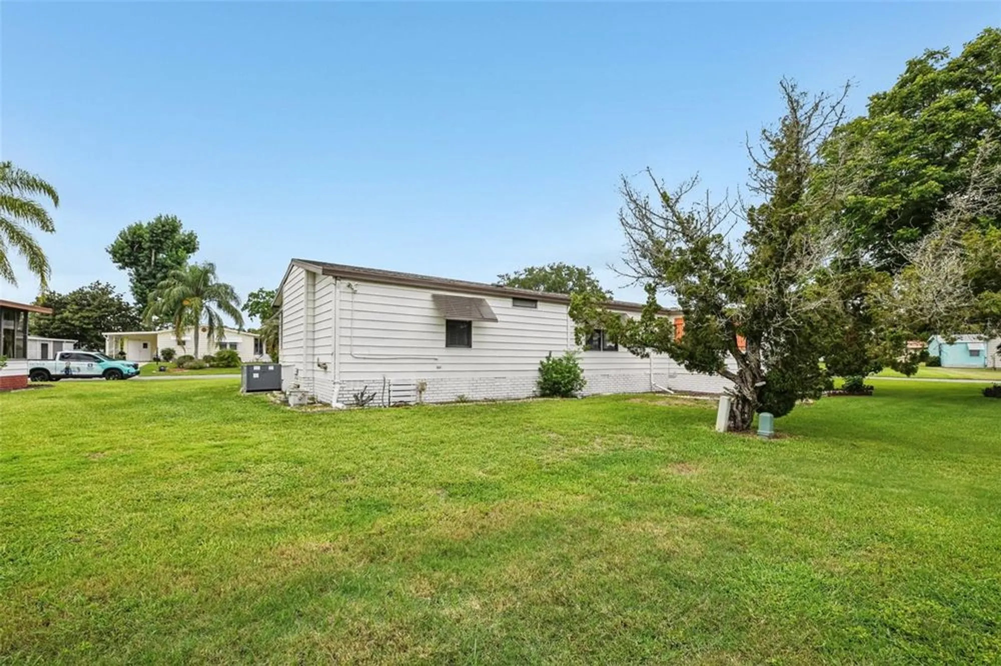 Property Slideshow image 40 of 58 | 1802 petunia ln, The Villages, FL, 32159