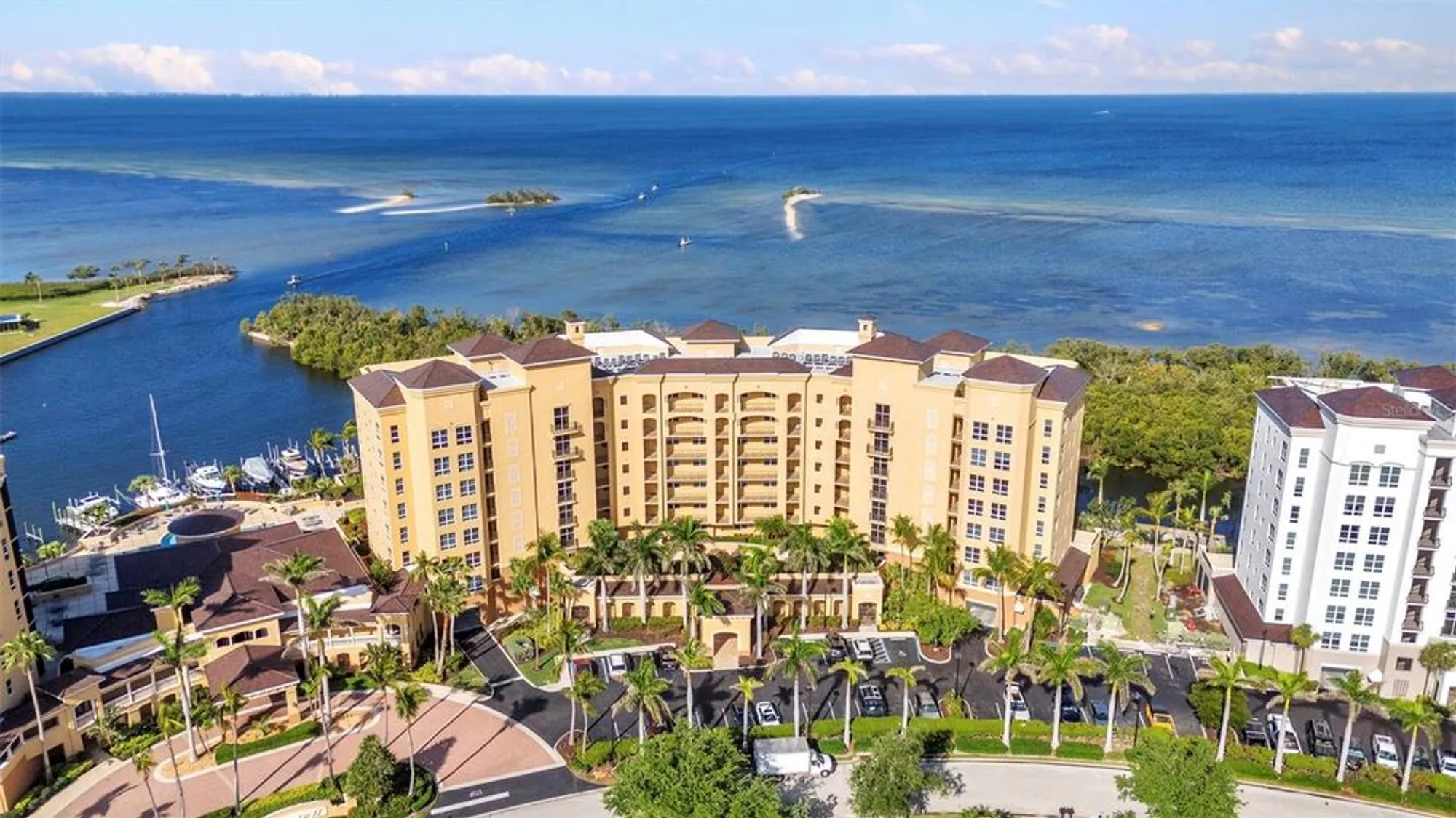 Property Slideshow image 4 of 57 | 3321 sunset key cir 502, Punta Gorda, FL, 33955