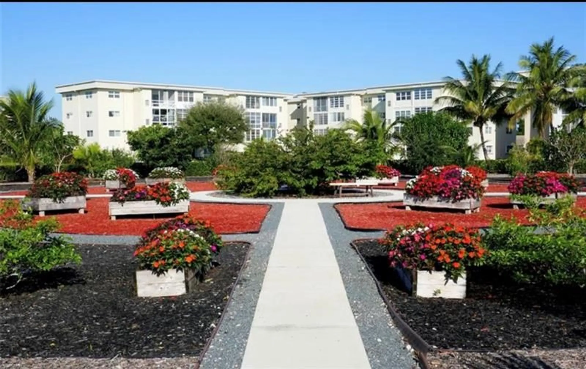 Property Slideshow image 25 of 55 | 2615 ne 3rd ct apt 217, Boynton Beach, FL, 33435