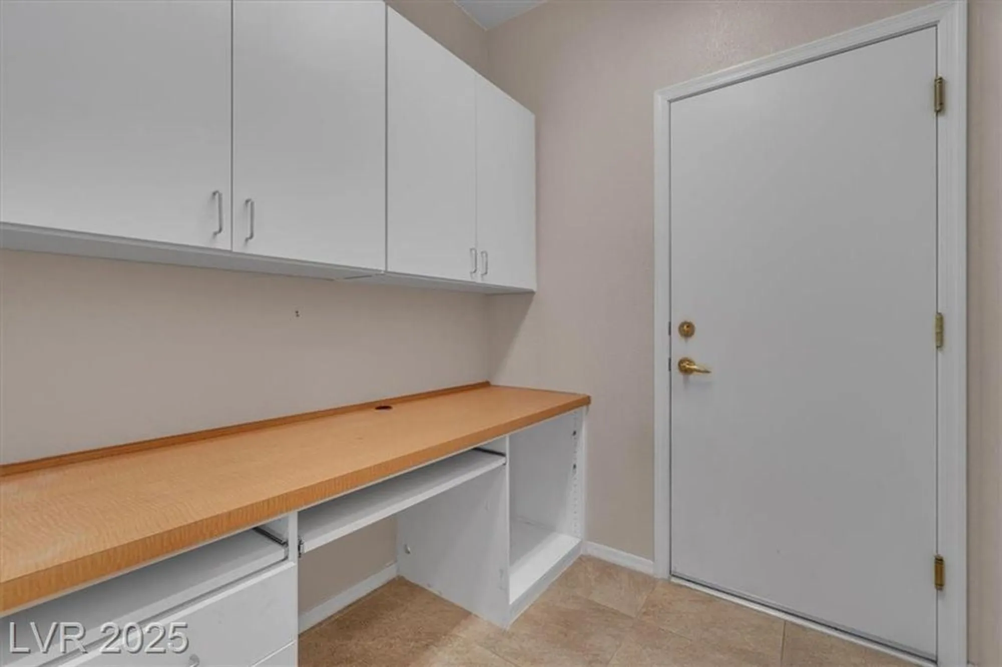 Property Slideshow image 35 of 36 | 2134 colvin run dr, Henderson, NV, 89052