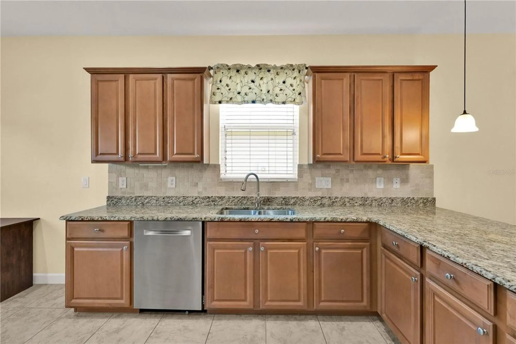 Property Slideshow image 12 of 35 | 3677 serena ln, Clermont, FL, 34711