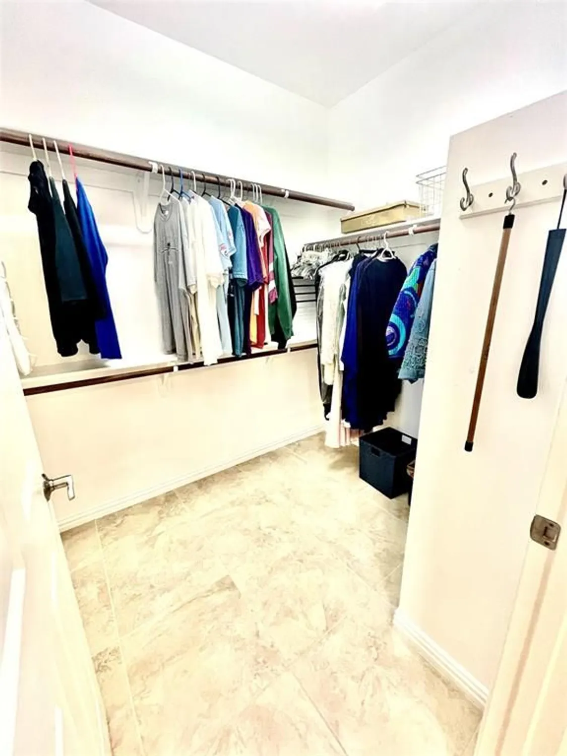 Property Slideshow image 24 of 39 | 11800 southerland dr, Denton, TX, 76207