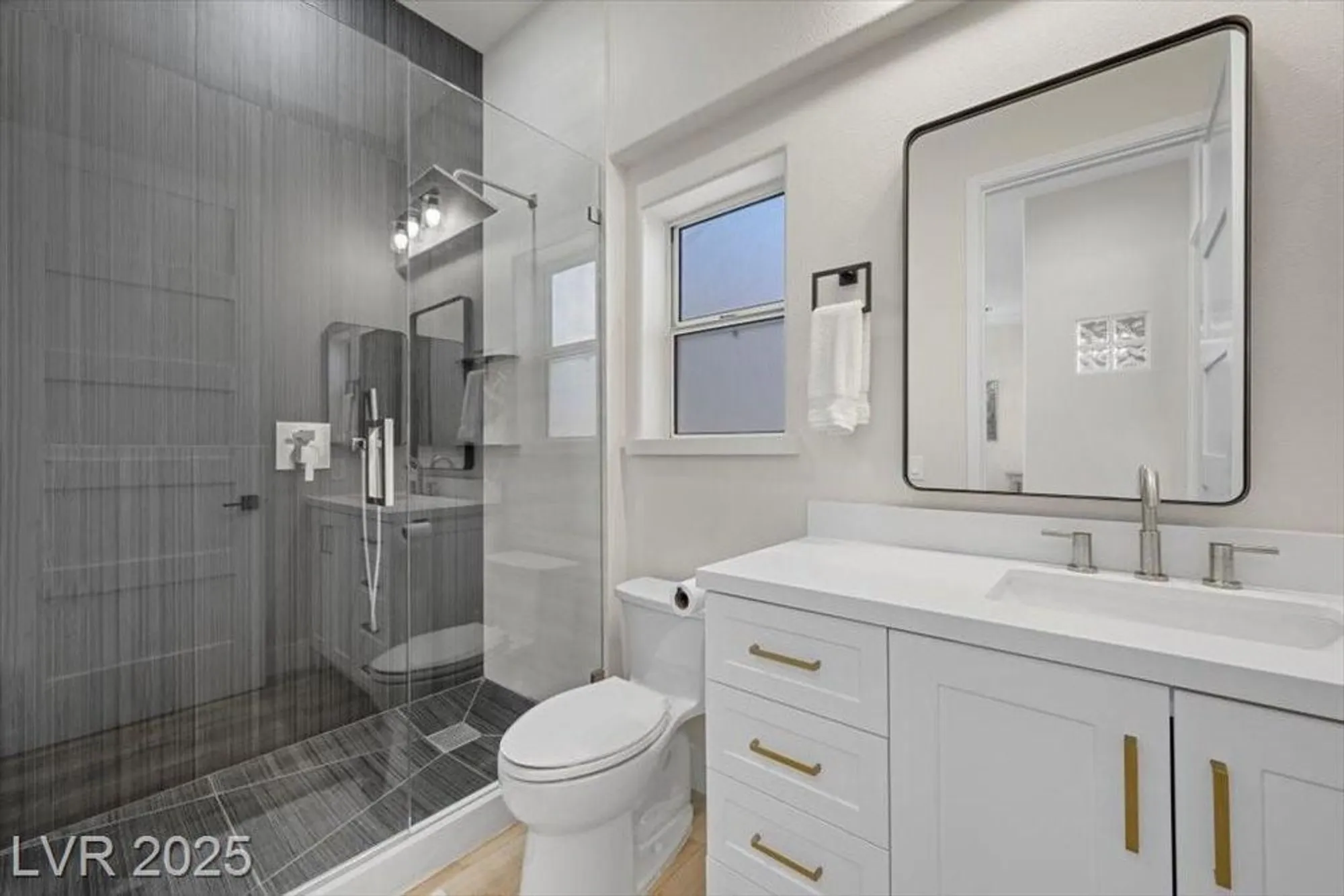 Property Slideshow image 17 of 35 | 2321 hot oak ridge st, Las Vegas, NV, 89134