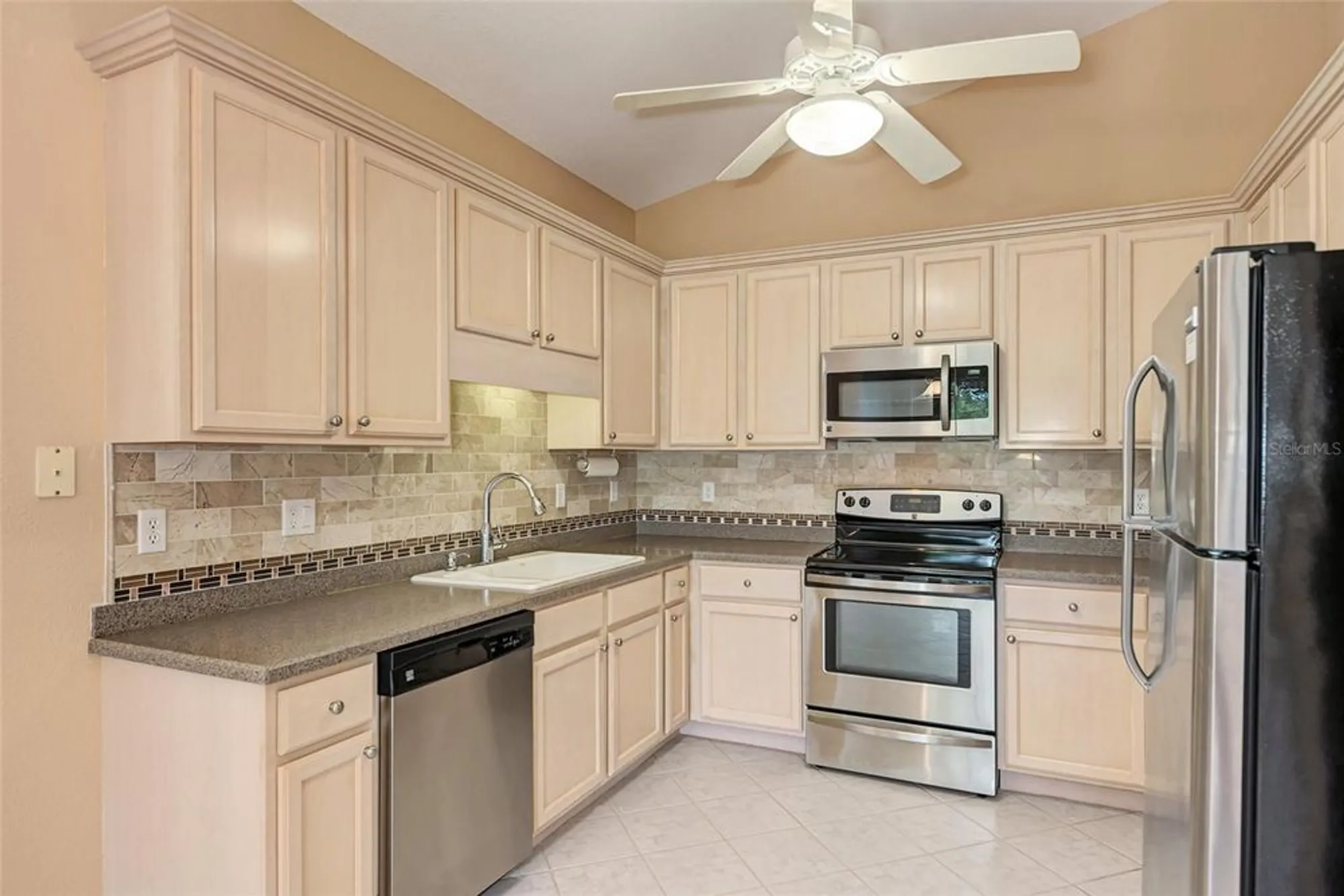 Property Slideshow image 20 of 78 | 3322 grand vista ct unit 203, Port Charlotte, FL, 33953