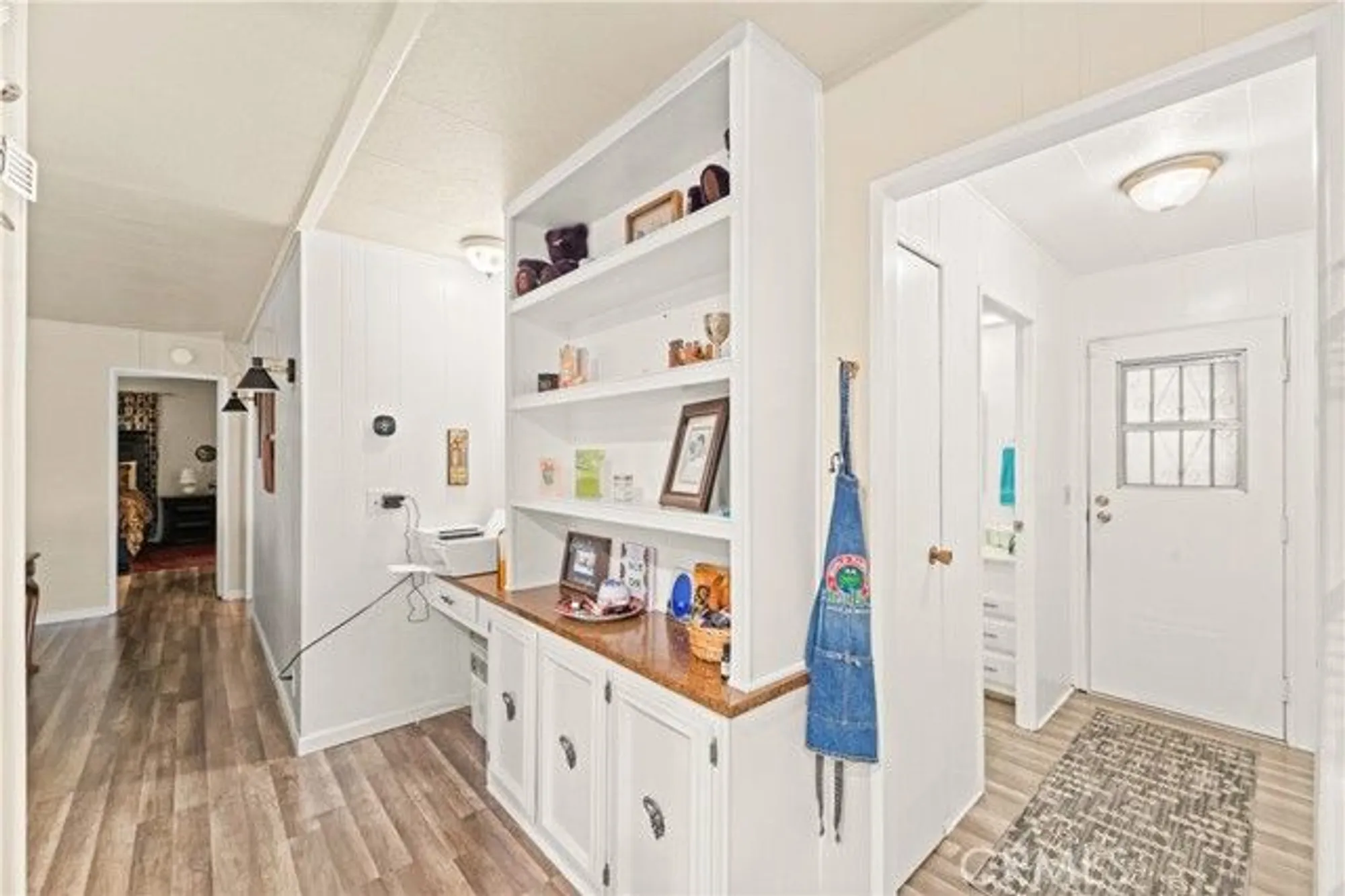 Property Slideshow image 25 of 60 | 2964 silver oak way, Hemet, CA, 92545