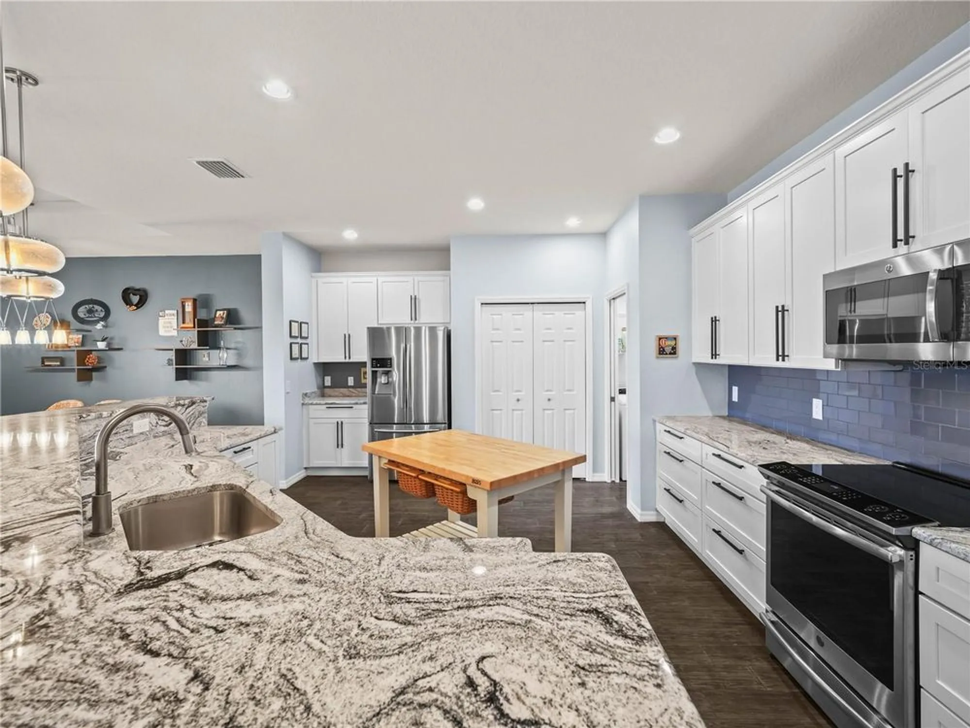 Property Slideshow image 8 of 73 | 3829 litchfield loop, Lake Wales, FL, 33859