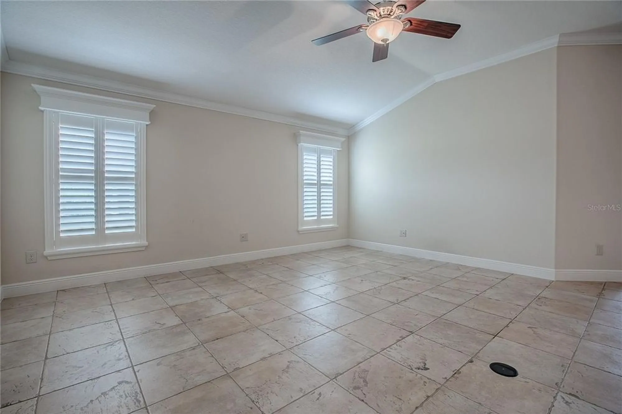 Property Slideshow image 24 of 73 | 527 beville pl, The Villages, FL, 32163