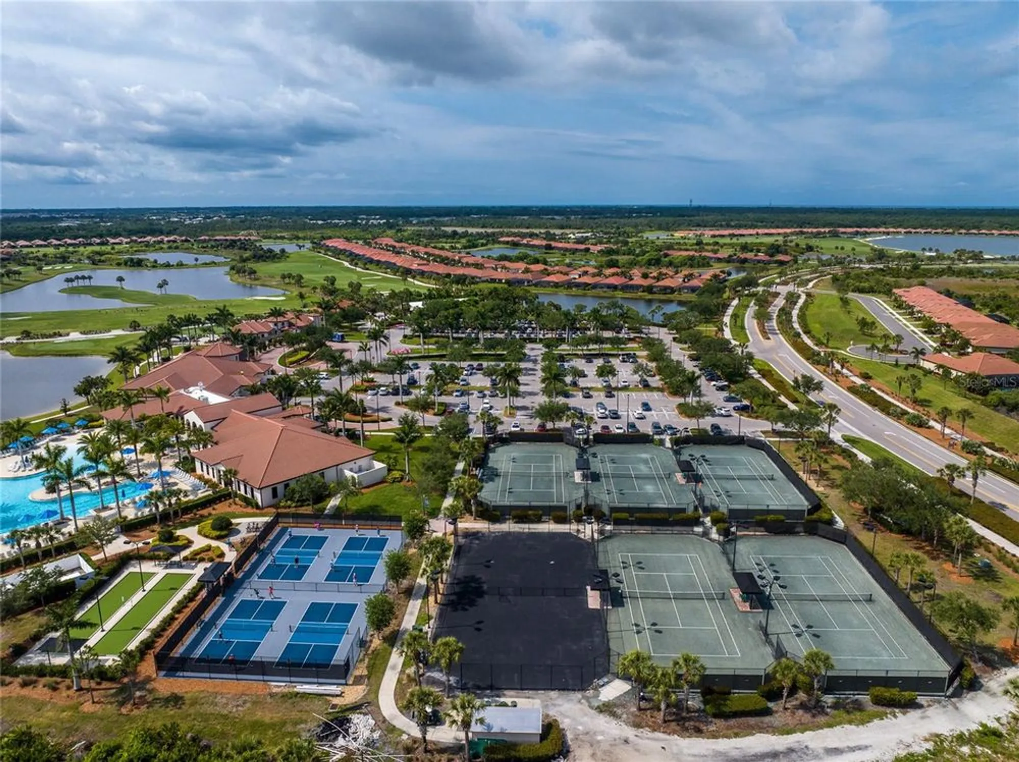 Property Slideshow image 86 of 94 | 10817 whisk fern dr, Venice, FL, 34293