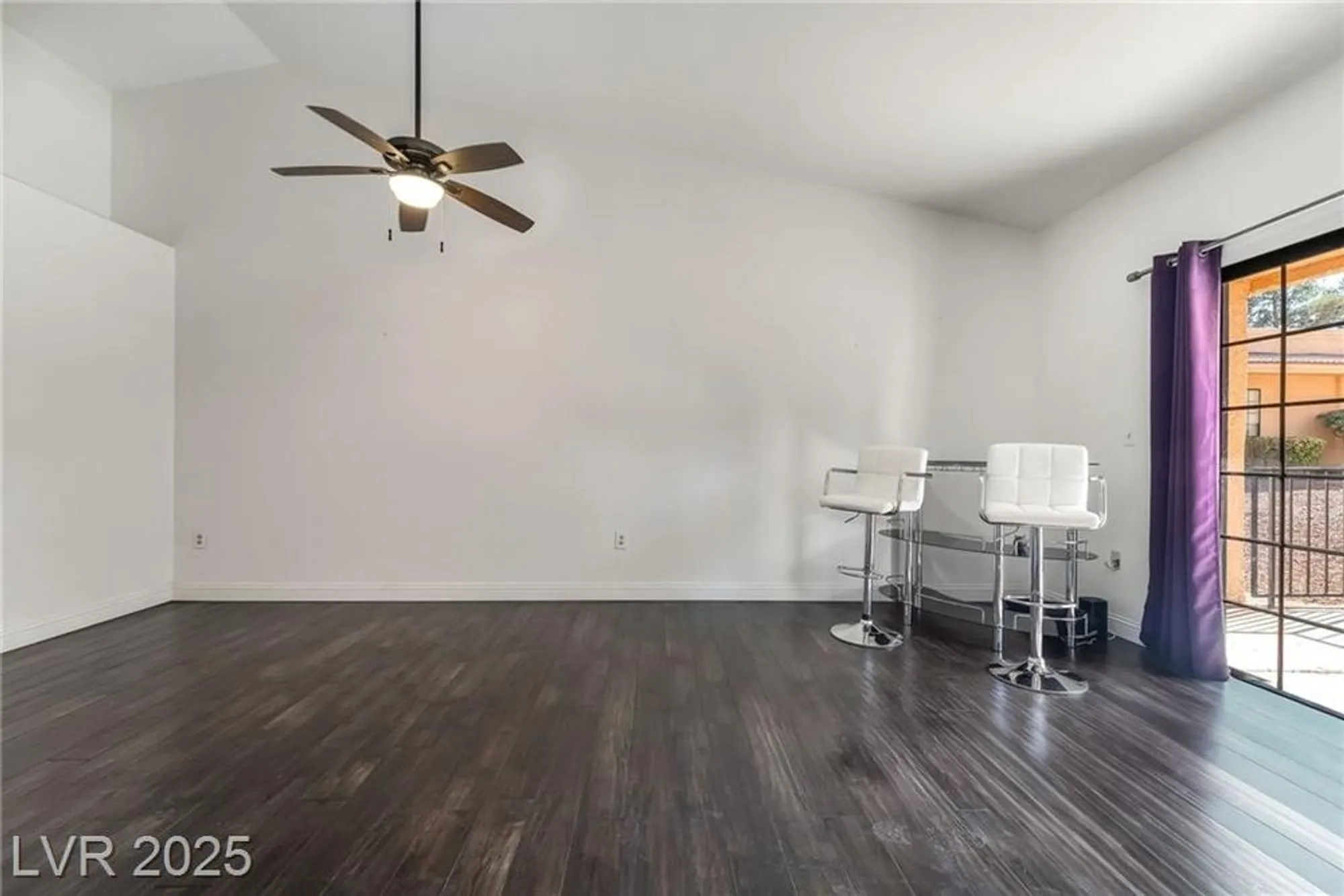 Property Slideshow image 10 of 44 | 2851 s valley view blvd 1120, Las Vegas, NV, 89102