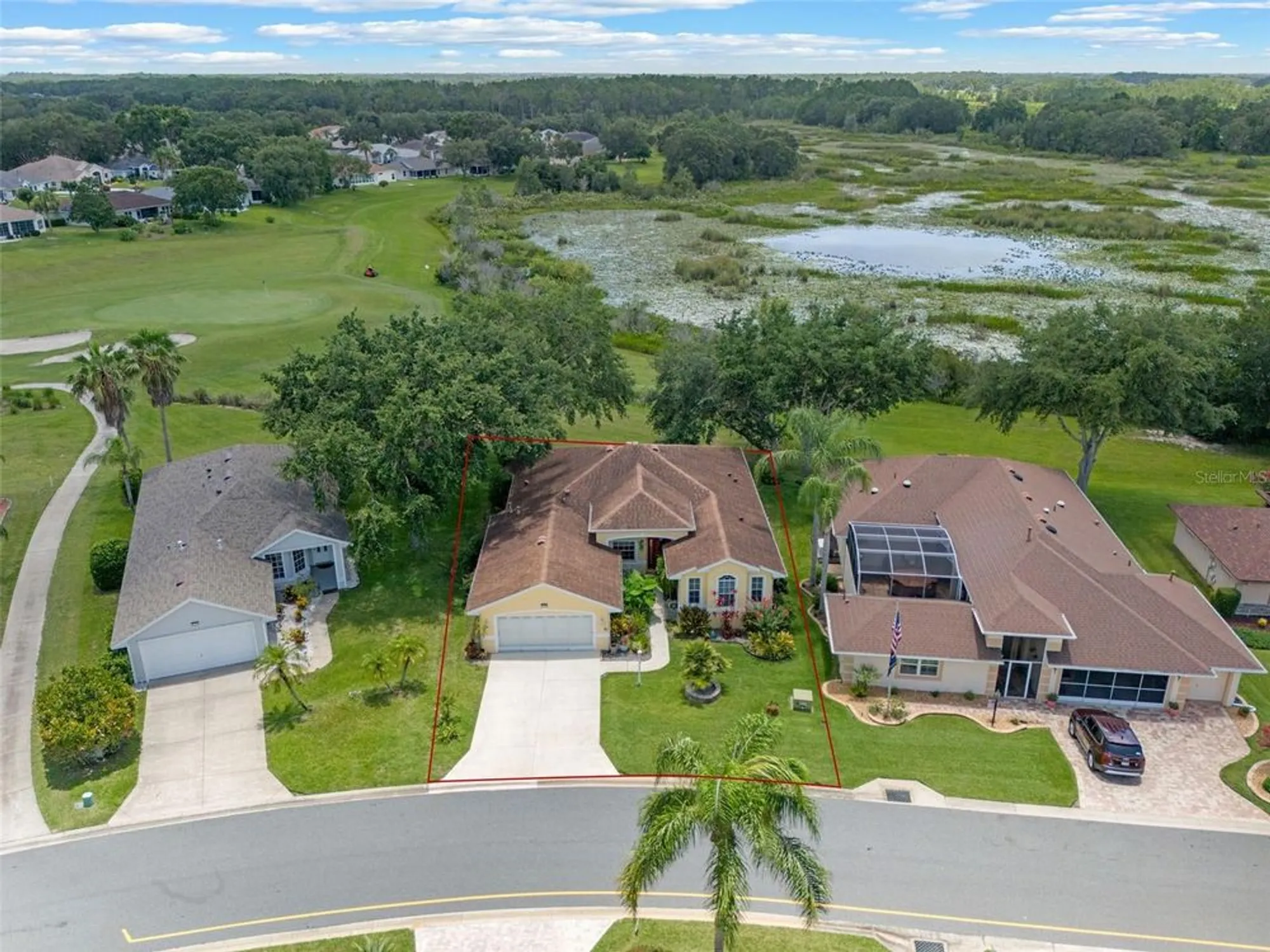 Property Slideshow image 37 of 68 | 21325 royal troon dr, Leesburg, FL, 34748