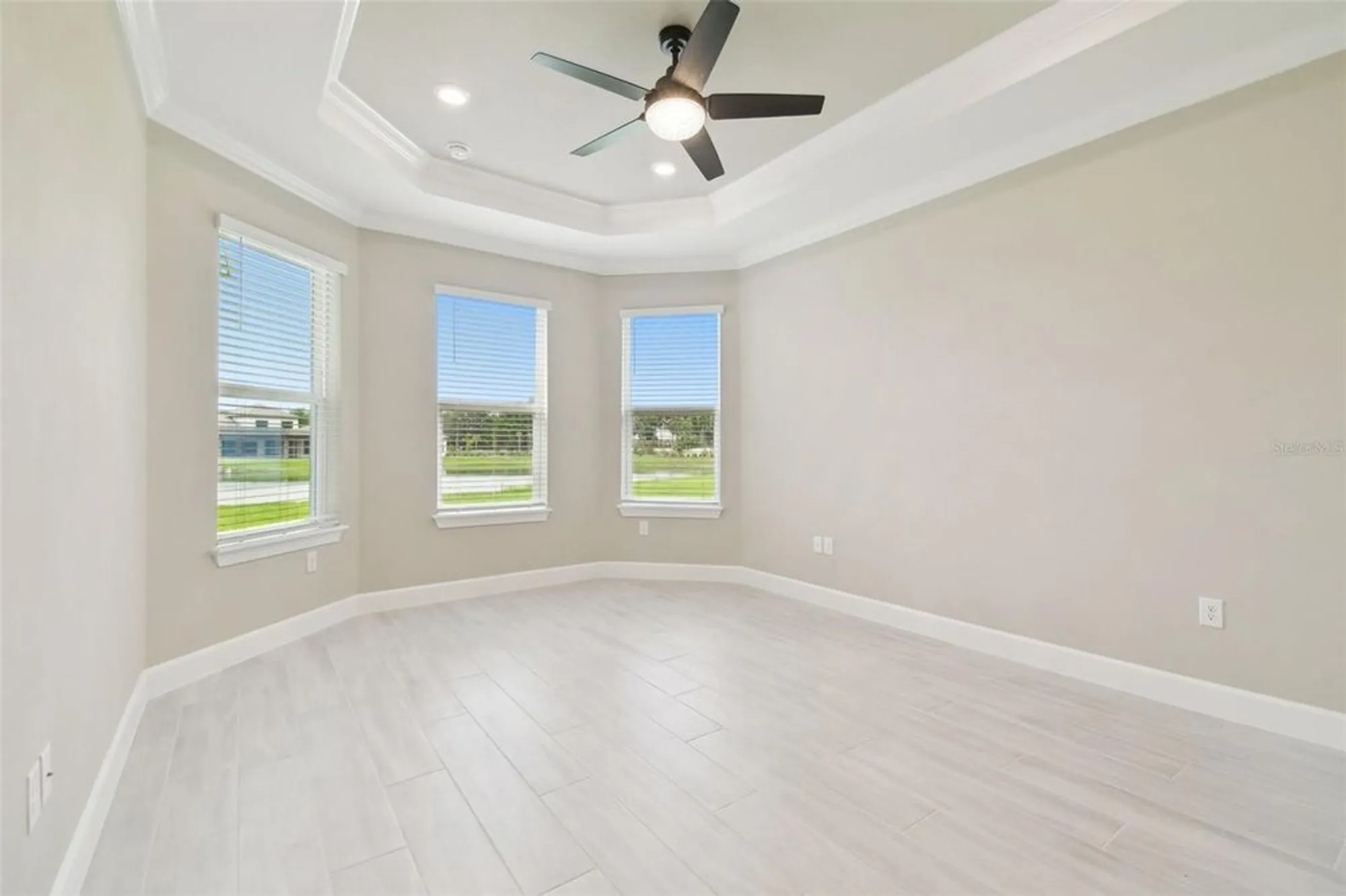 Property Slideshow image 16 of 100 | 4709 isonzo way, Wesley Chapel, FL, 33543