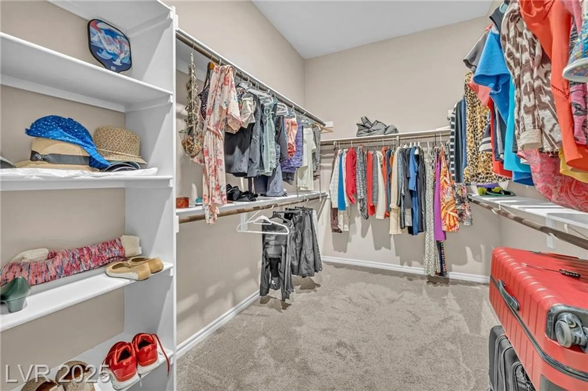 Property Slideshow image 31 of 49 | 755 merry maple st, Henderson, NV, 89011