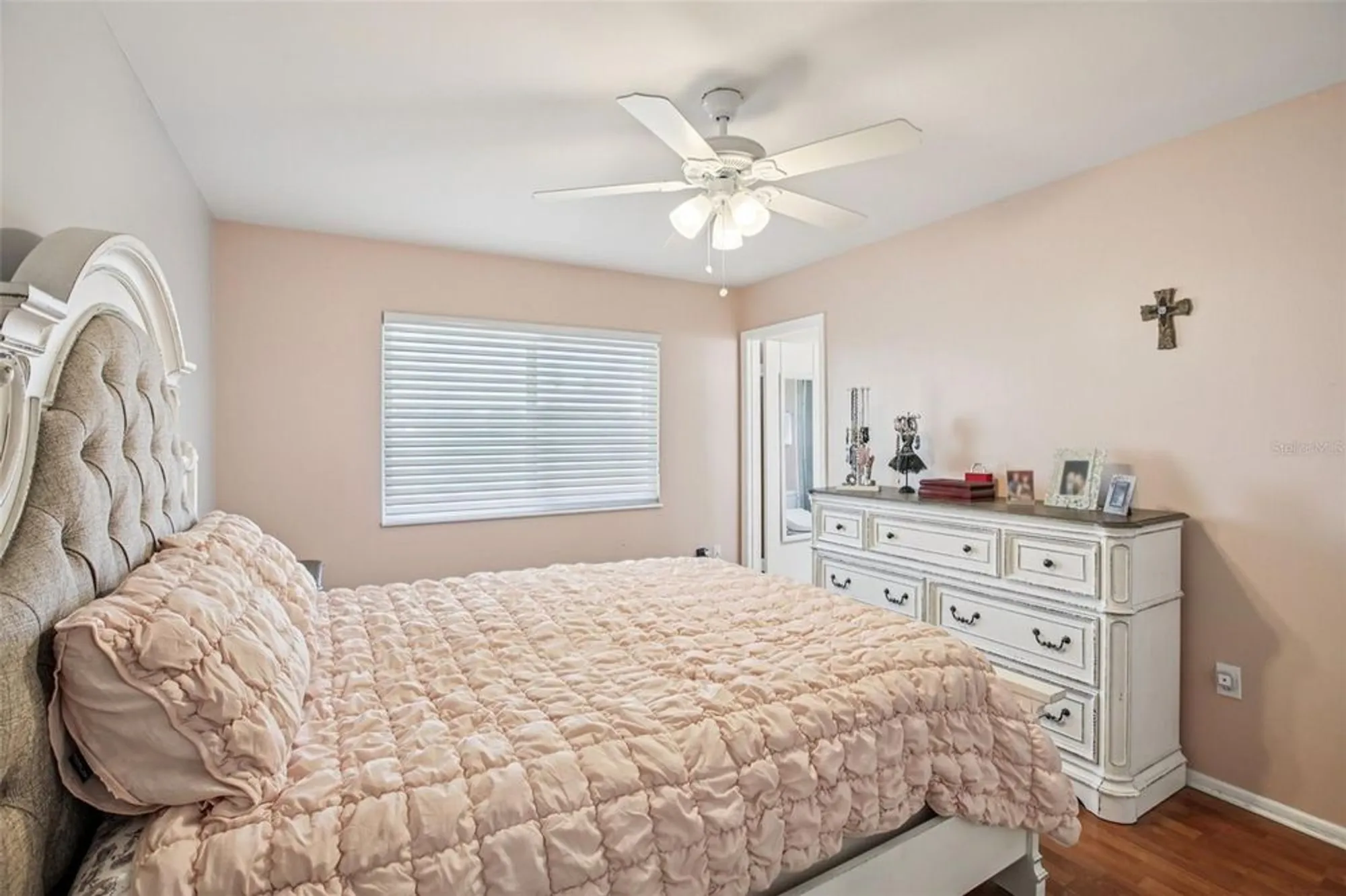 Property Slideshow image 23 of 54 | 1409 n pebble beach blvd, Sun City Center, FL, 33573