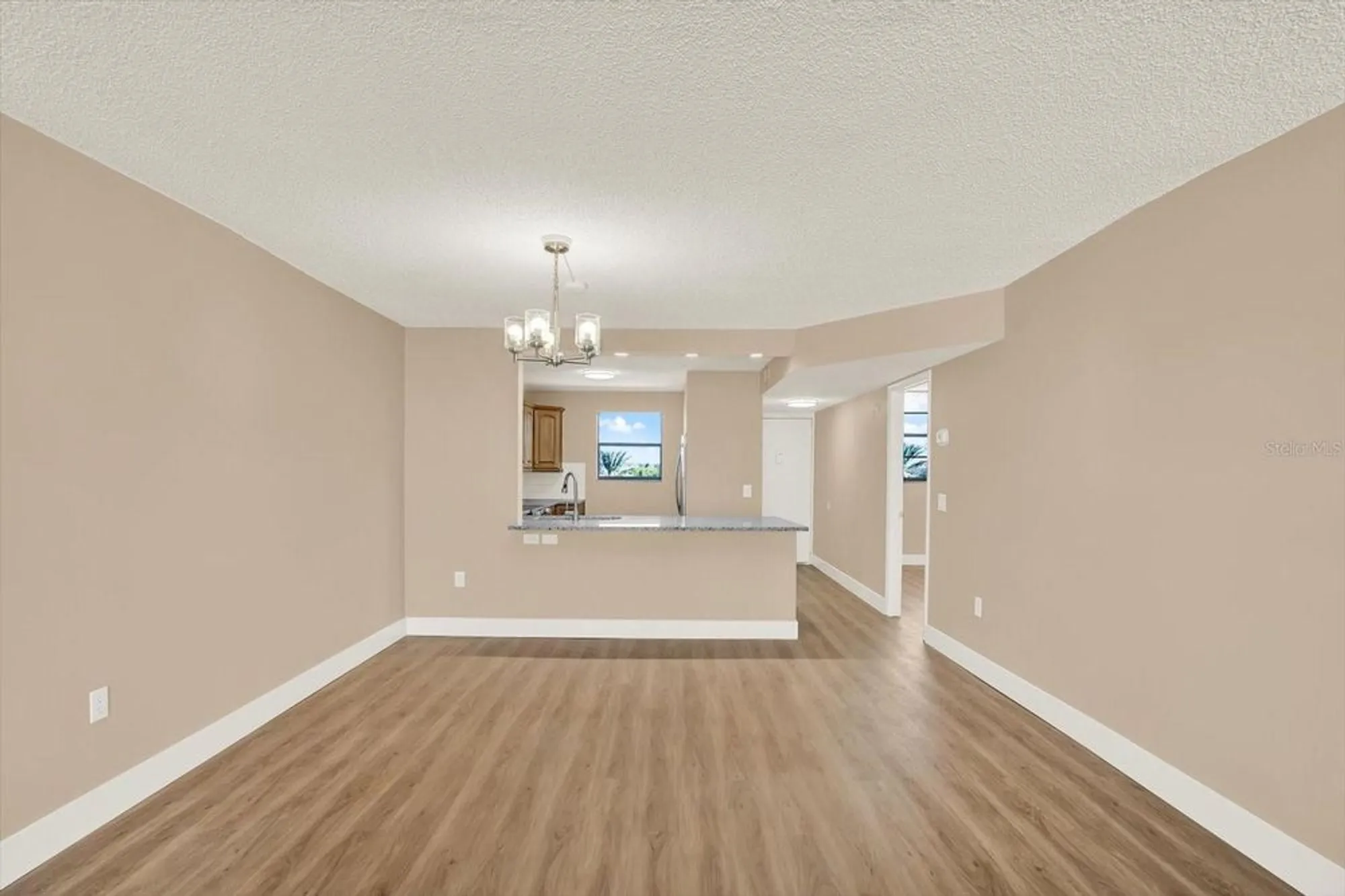 Property Slideshow image 5 of 35 | 18304 gulf blvd 311, Redington Shores, FL, 33708