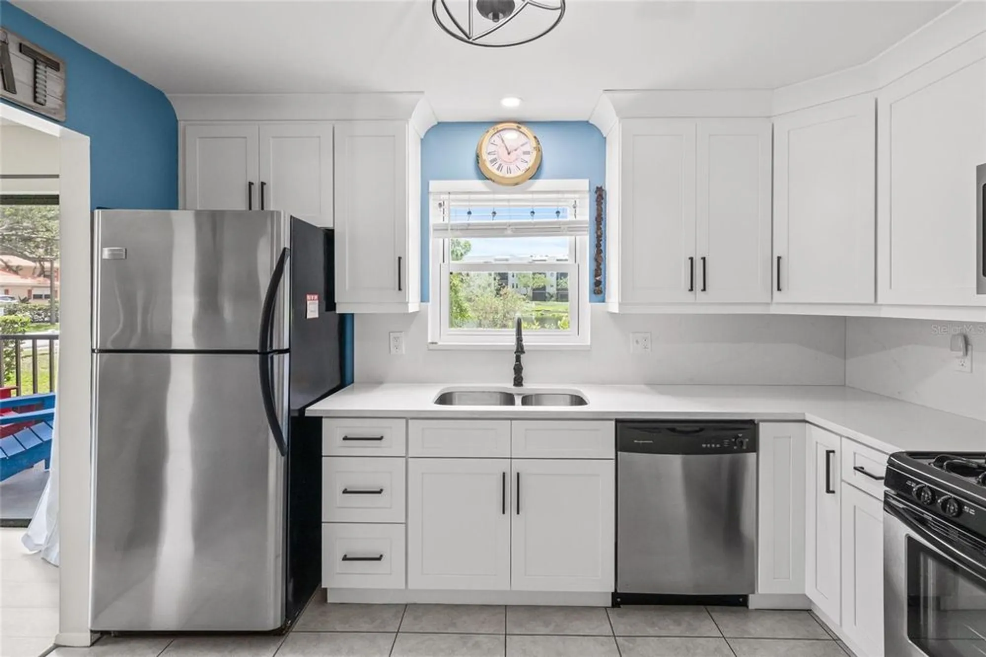 Property Slideshow image 4 of 37 | 6188 80th st n unit 101, Saint Petersburg, FL, 33709