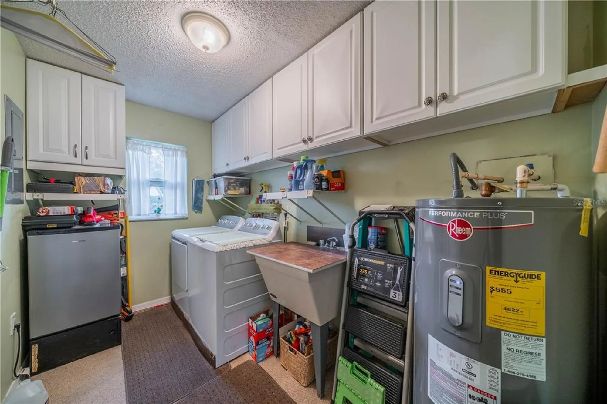 Property Slideshow image 12 of 34 | 2035 hampstead cir # 275, Sun City Center, FL, 33573