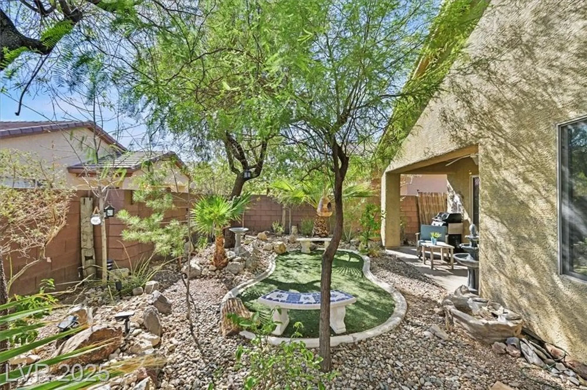 Property Slideshow image 24 of 37 | 6097 falconer ave, Las Vegas, NV, 89122