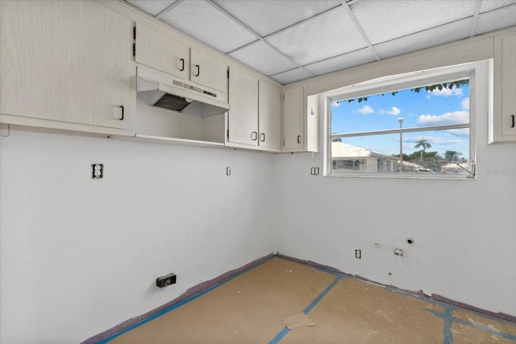 Property Slideshow image 10 of 45 | 658 spanish dr s # 108, Longboat Key, FL, 34228