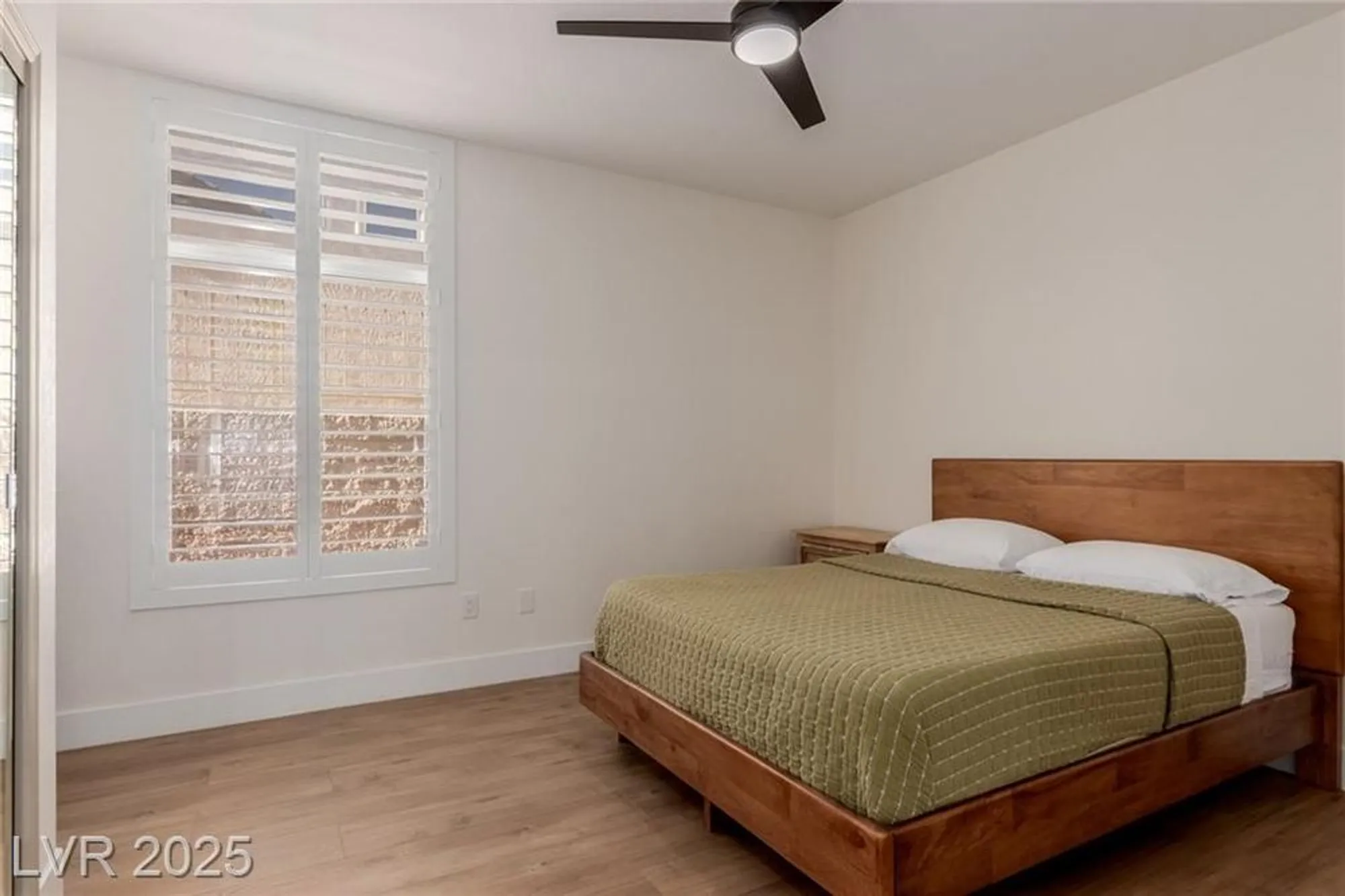 Property Slideshow image 31 of 49 | 2824 faiss dr, Las Vegas, NV, 89134