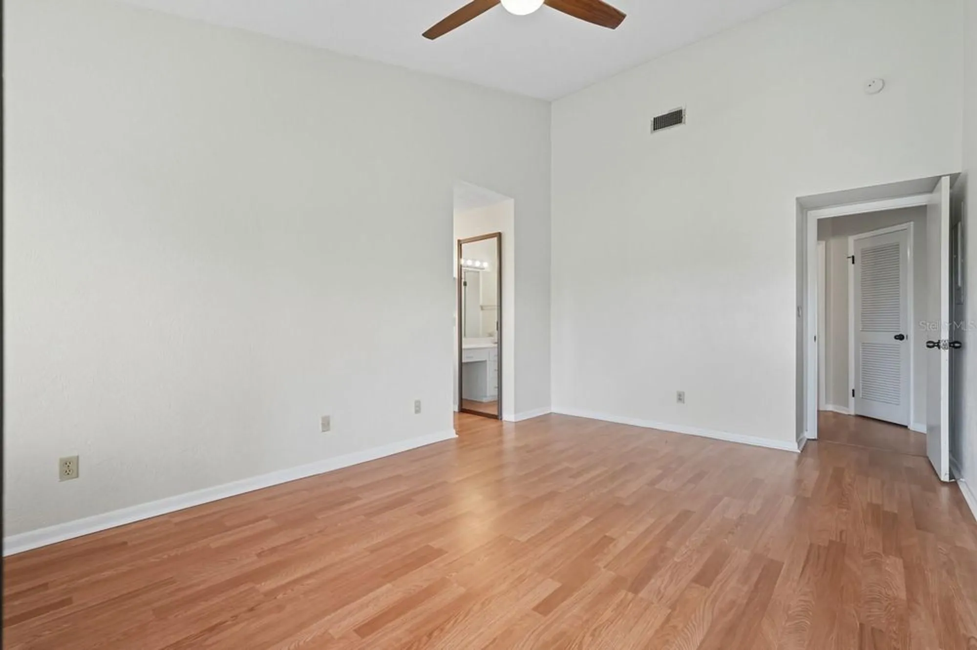 Property Slideshow image 26 of 51 | 132 golden eye dr c, Daytona Beach, FL, 32119