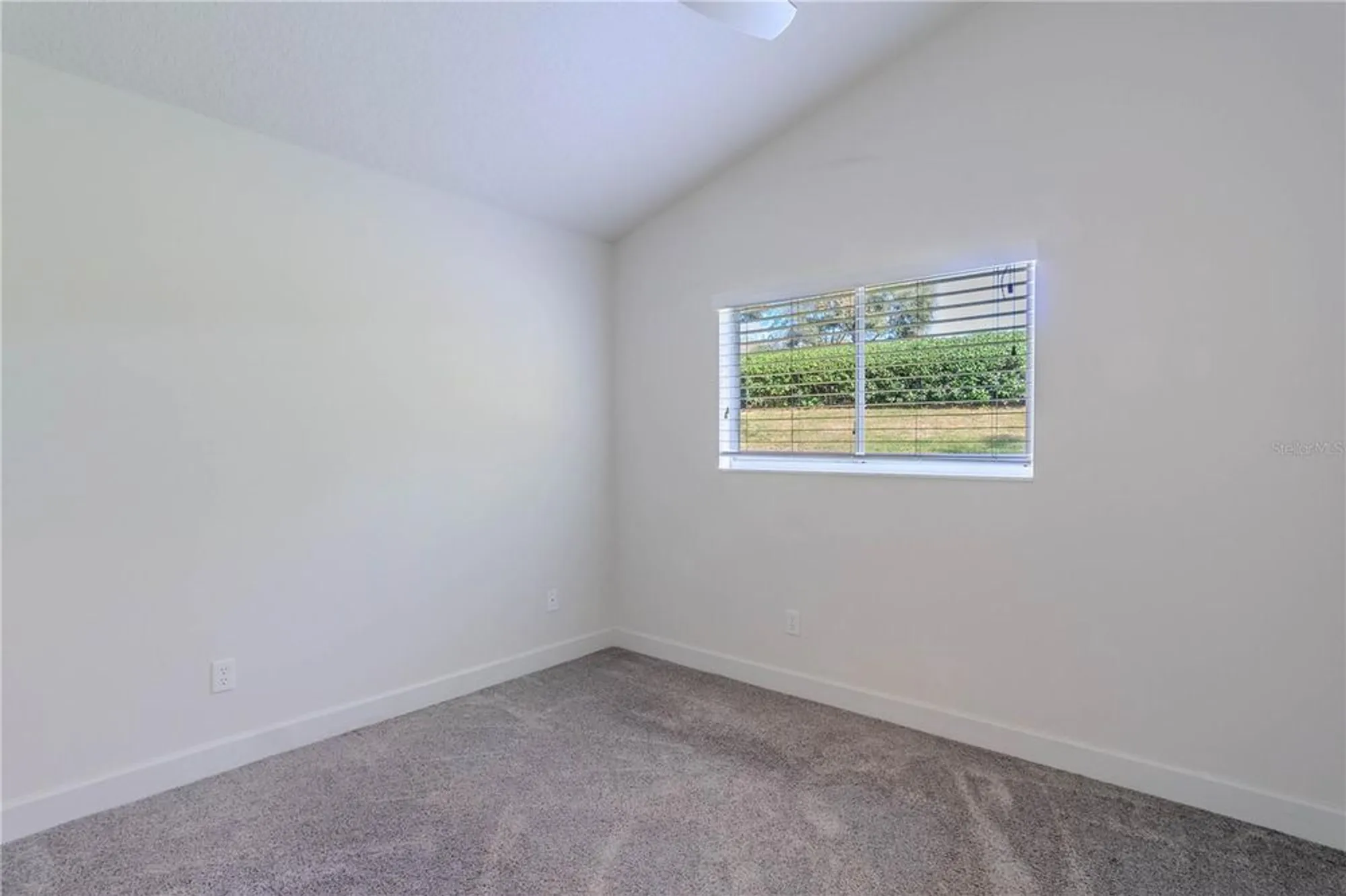 Property Slideshow image 20 of 37 | 3667 kingswood ct, Clermont, FL, 34711