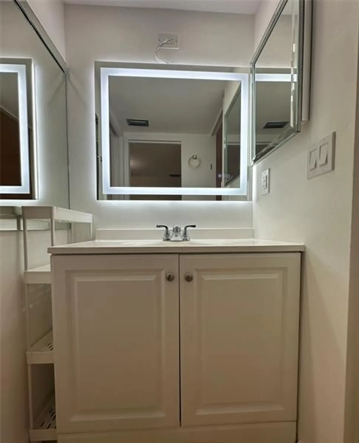 Property Slideshow image 44 of 50 | 7673 tahiti ln apt 105, Lake Worth, FL, 33467