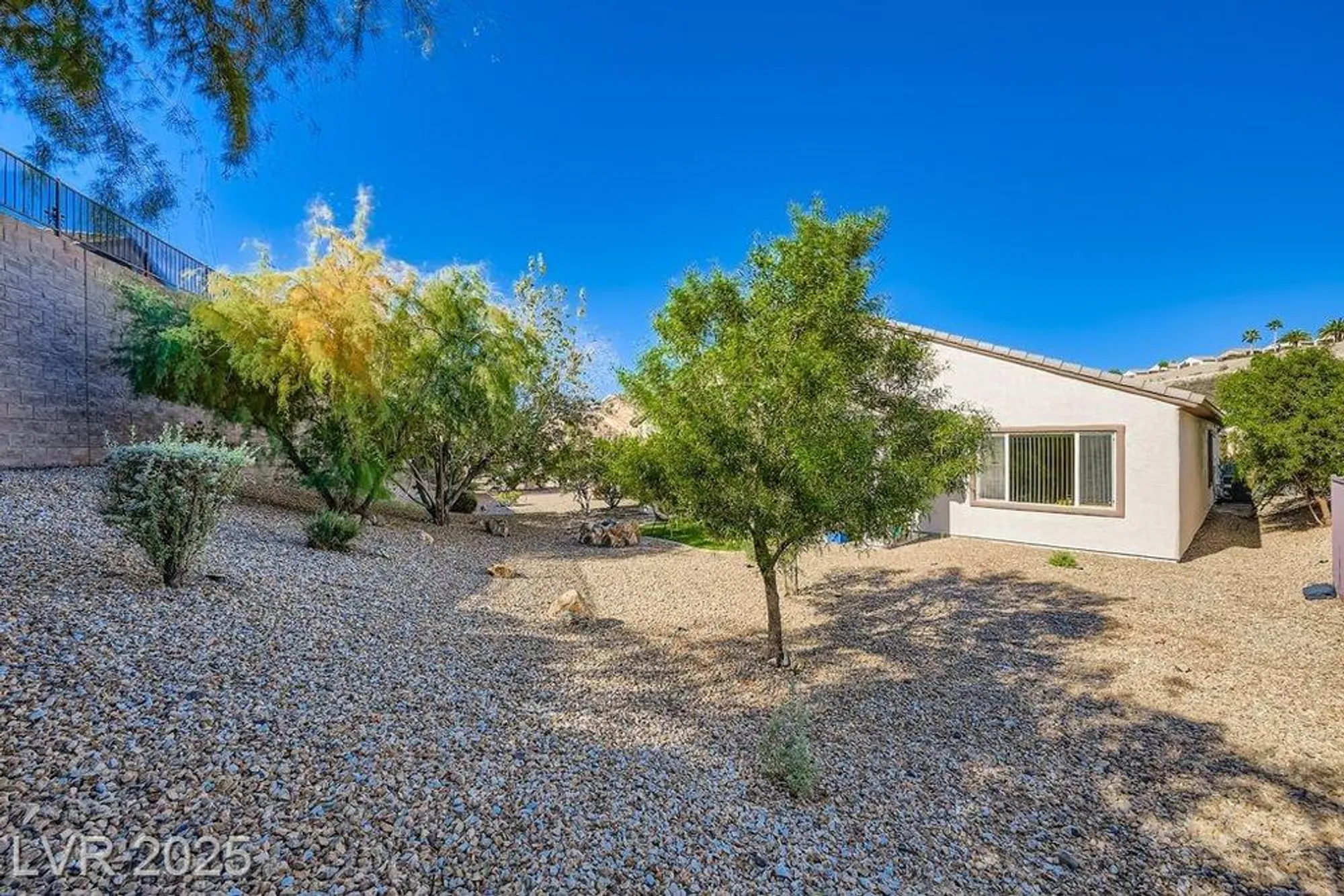 Property Slideshow image 38 of 39 | 2515 jada dr, Henderson, NV, 89044