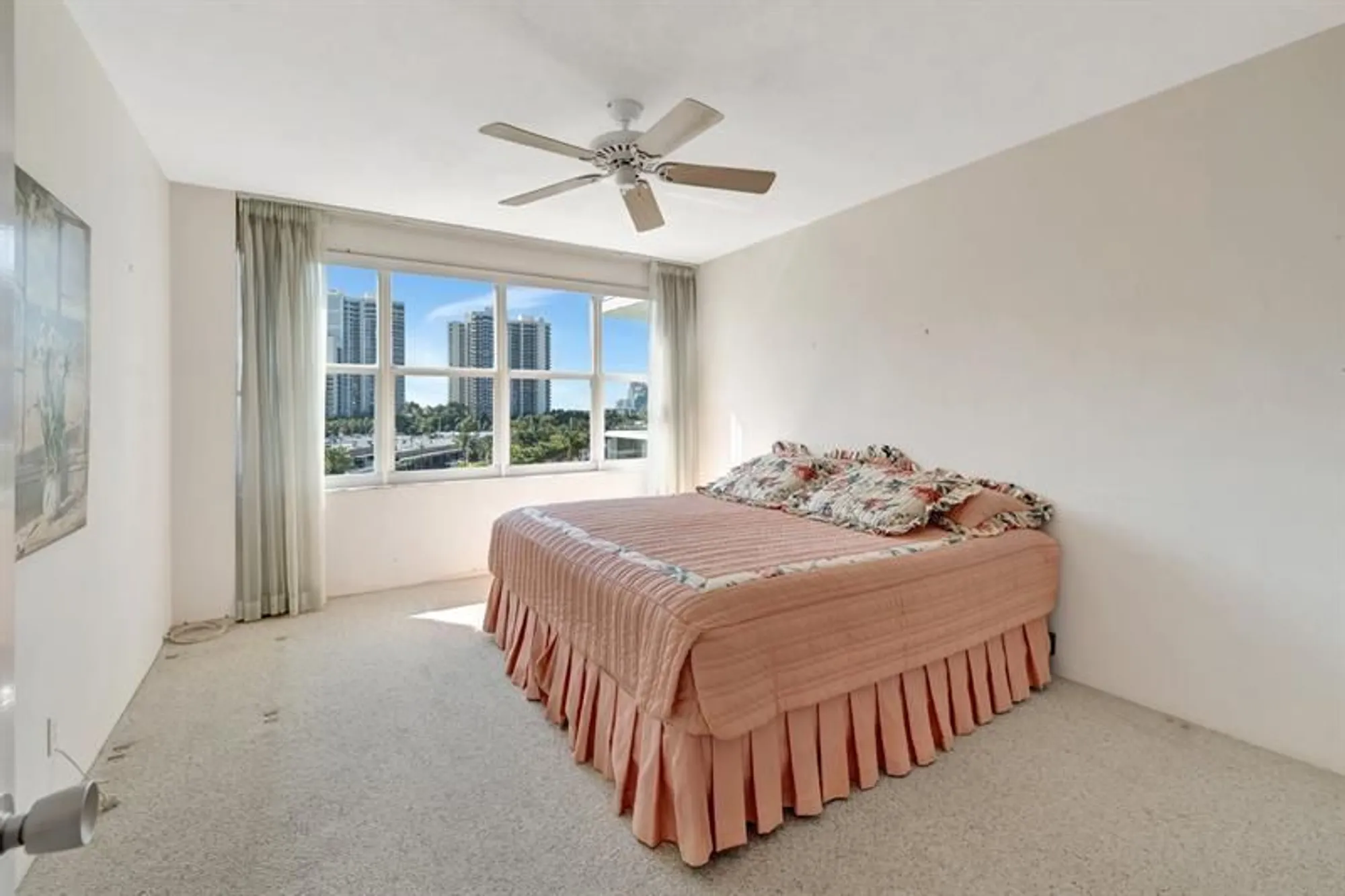 Property Slideshow image 20 of 47 | 3300 ne 36th st 609, Fort Lauderdale, FL, 33308