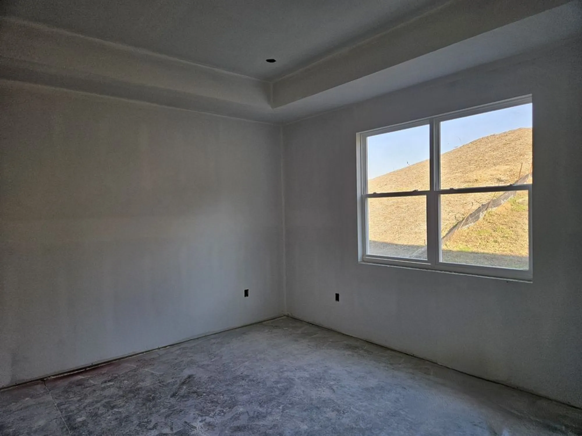 Property Slideshow image 17 of 27 | 360 stonehaus cir, Antioch, TN, 37013