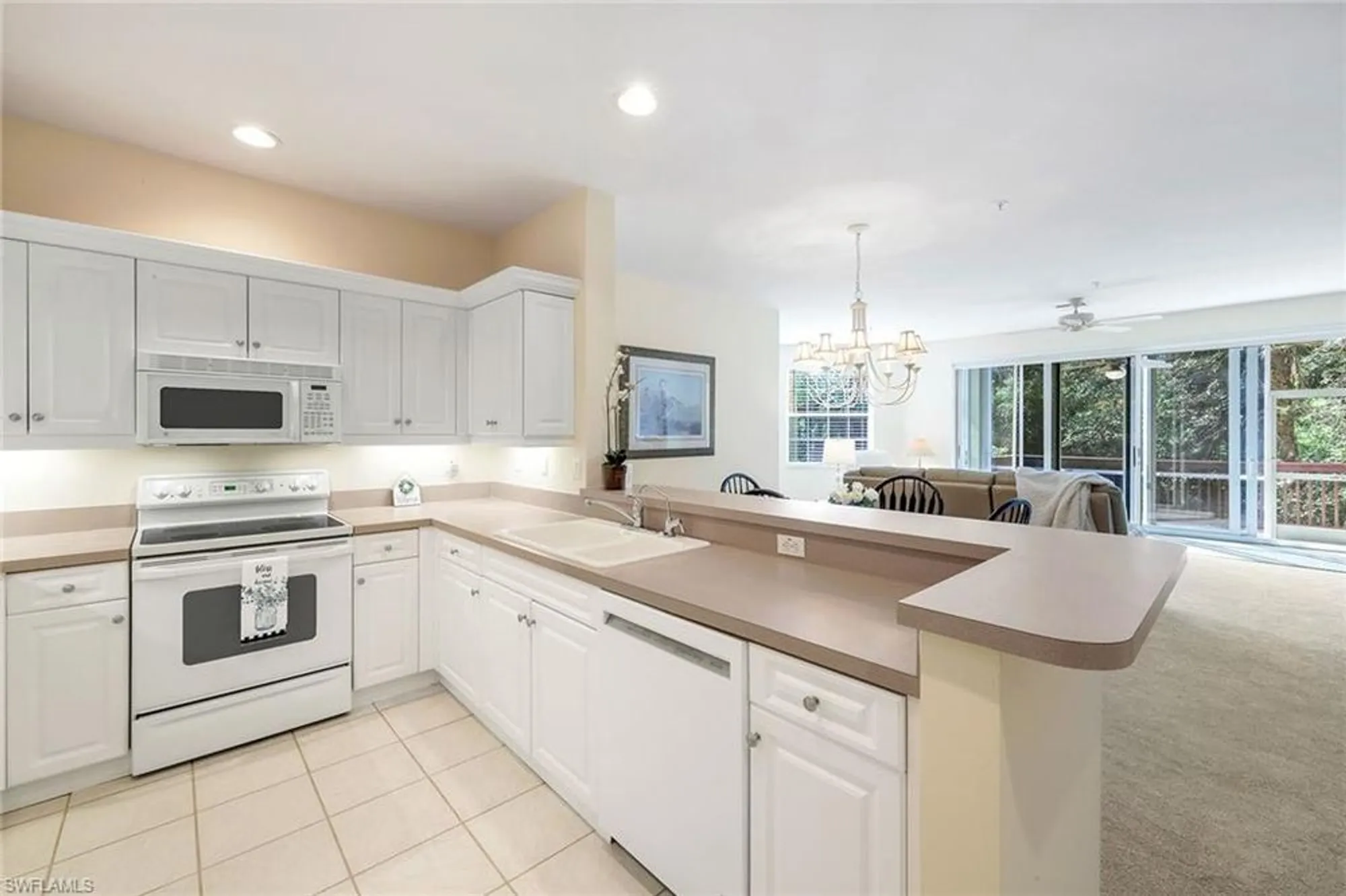 Property Slideshow image 12 of 32 | 3461 pointe creek ct 102, Bonita Springs, FL, 34134