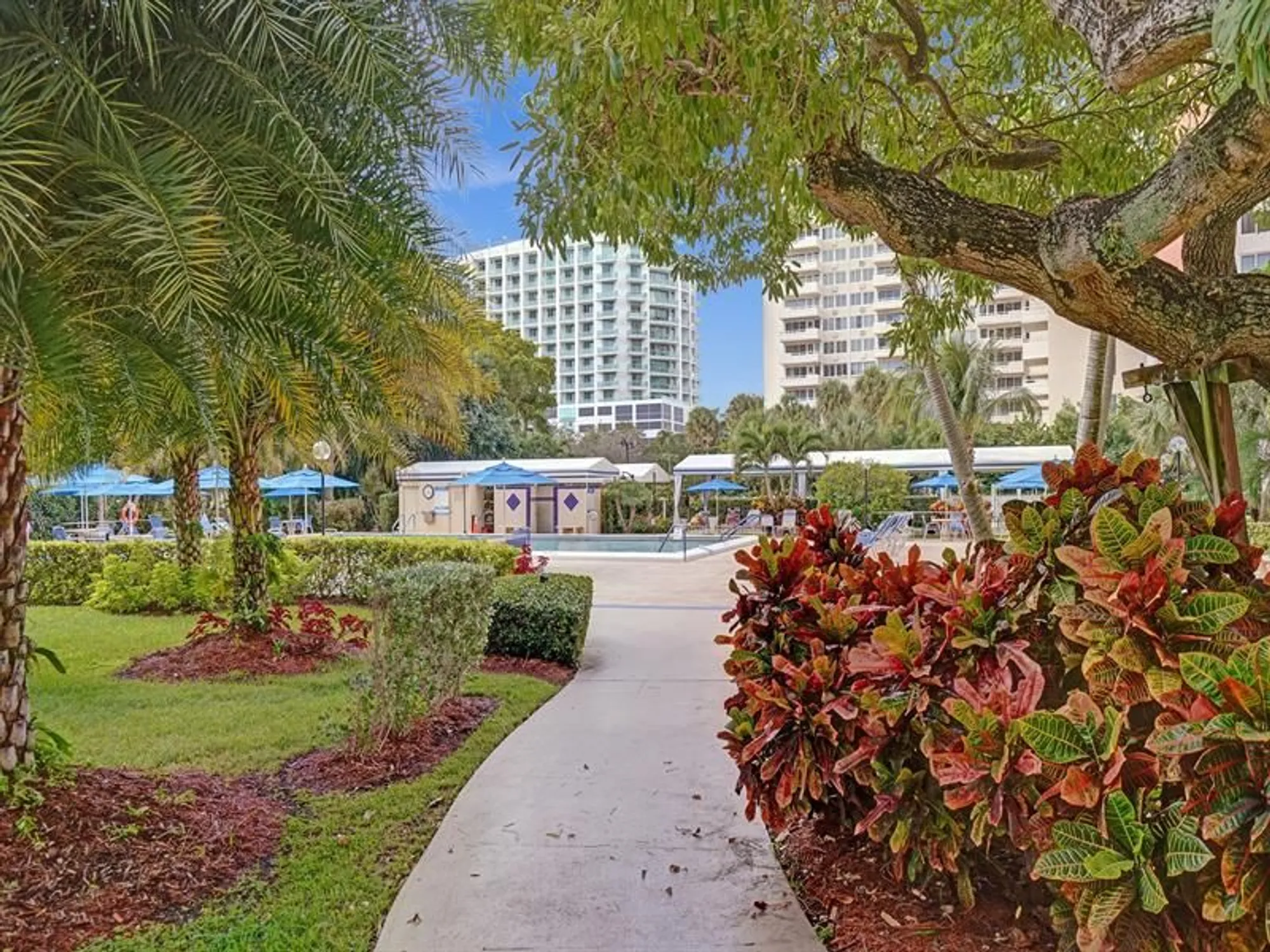 Property Slideshow image 37 of 49 | 3333 ne 34th st 109, Fort Lauderdale, FL, 33308