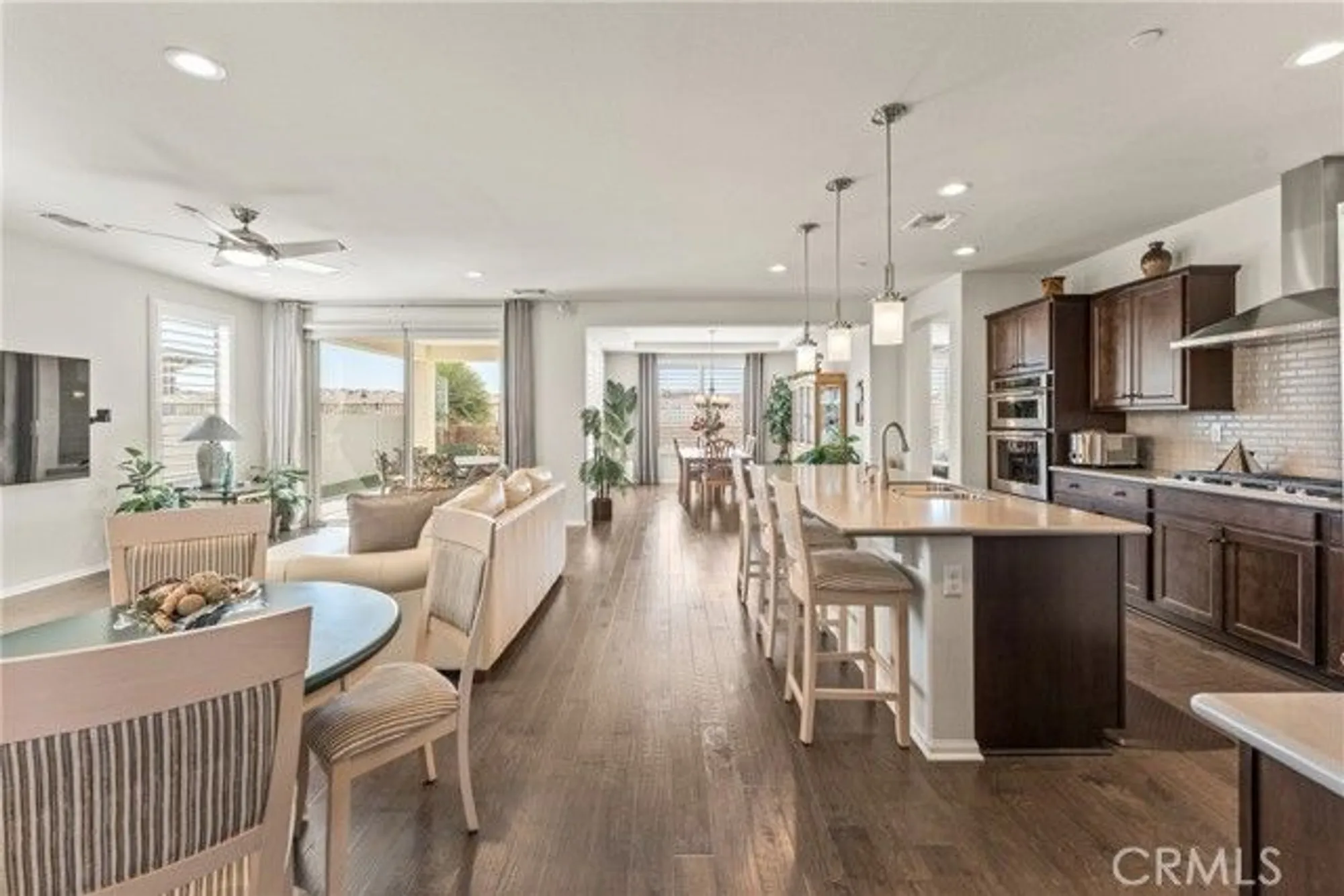 Property Slideshow image 8 of 71 | 11636 cascade st, Apple Valley, CA, 92308