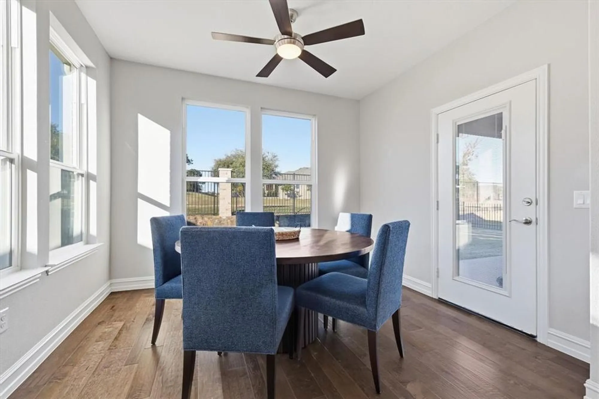 Property Slideshow image 15 of 40 | 9405 dusky trl, Mckinney, TX, 75071