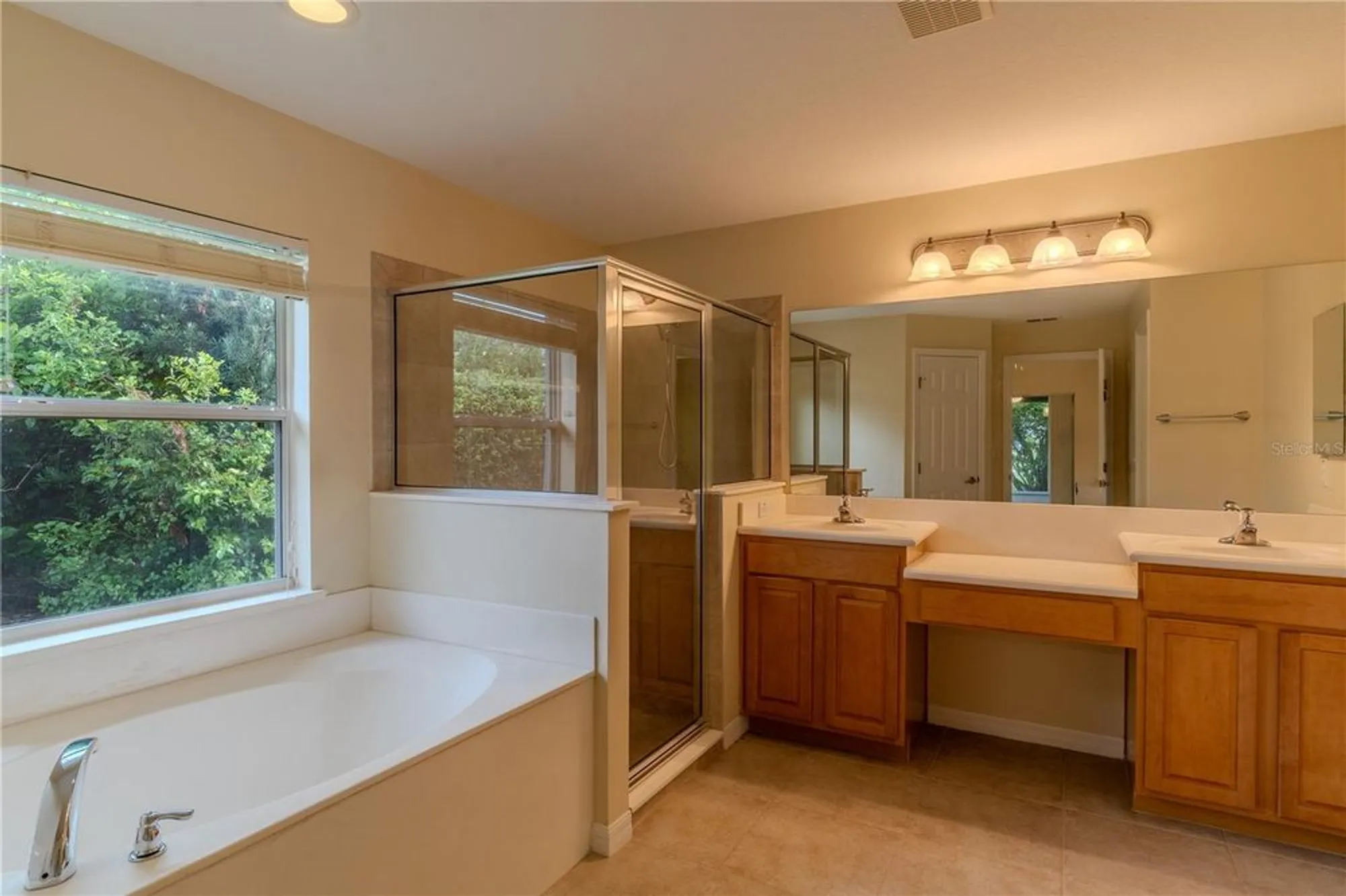 Property Slideshow image 16 of 35 | 4150 bedford ave, Winter Haven, FL, 33884