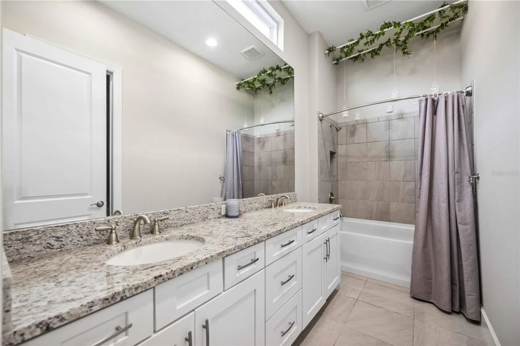 Property Slideshow image 41 of 62 | 4744 benito ct, Bradenton, FL, 34211